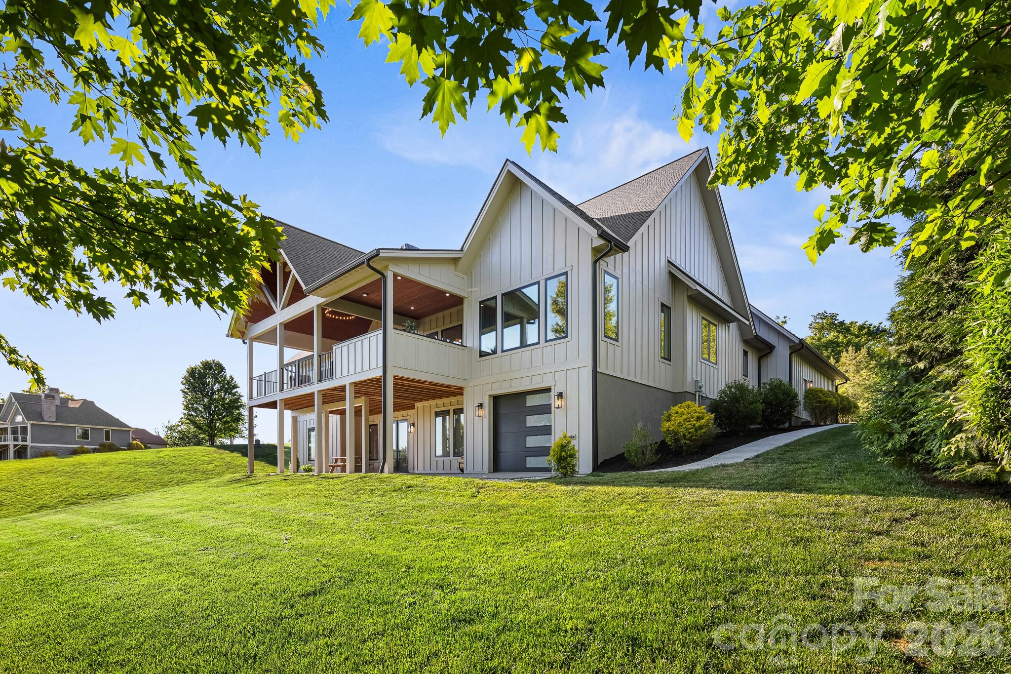 10 Autumn Leaf Drive — Fletcher