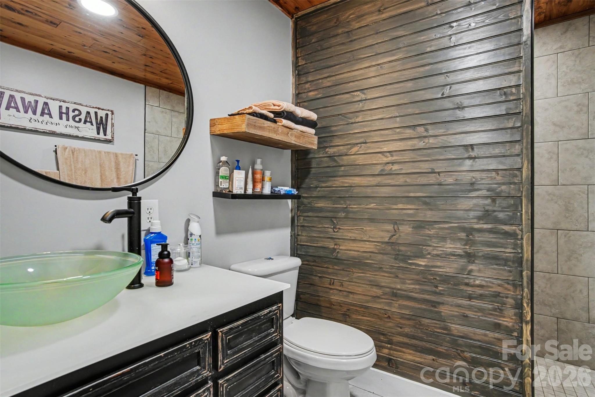 611 E 4th Avenue — Gastonia
