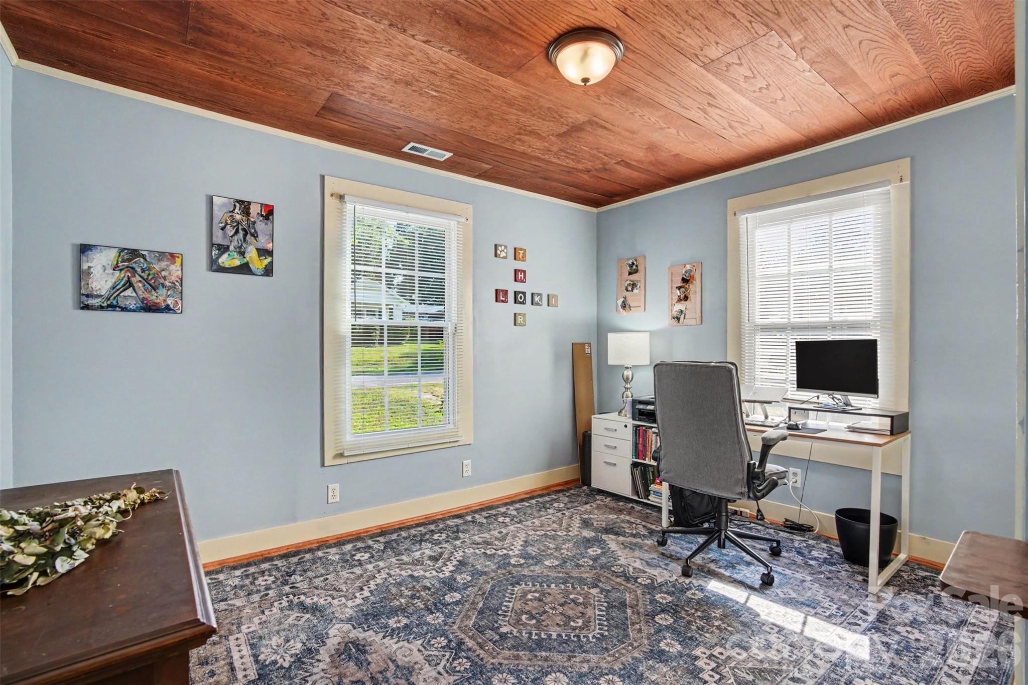 611 E 4th Avenue — Gastonia