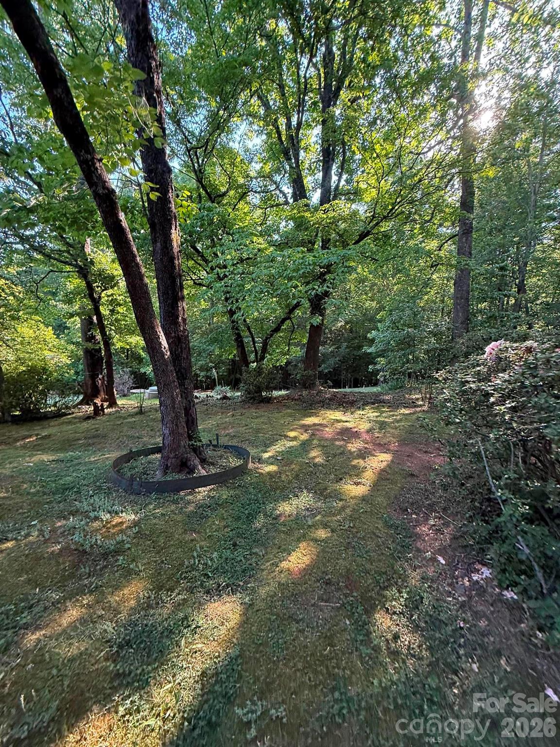 2 Hunting Country Trail — Tryon