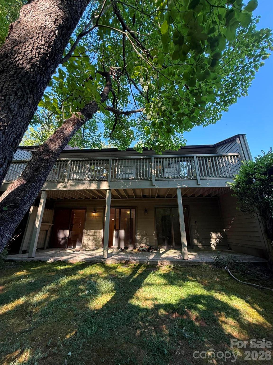 2 Hunting Country Trail — Tryon