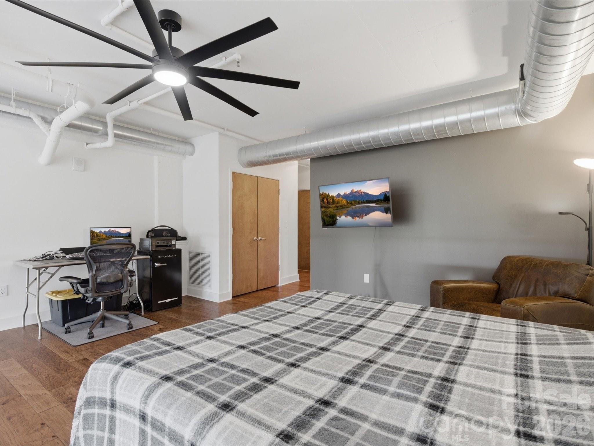 715 N Graham Street #502 — Charlotte