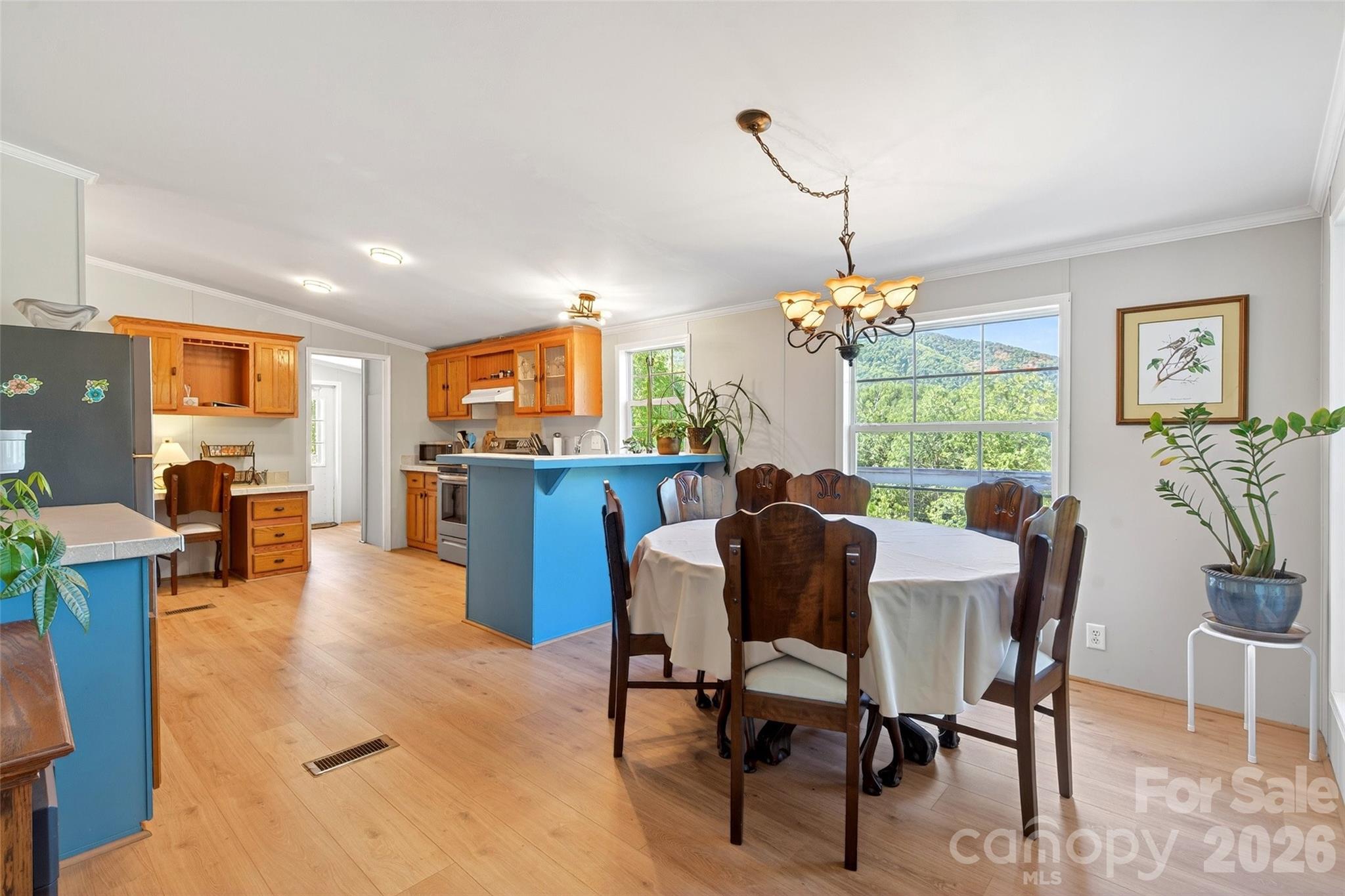 298 Wolf Crossing — Bakersville