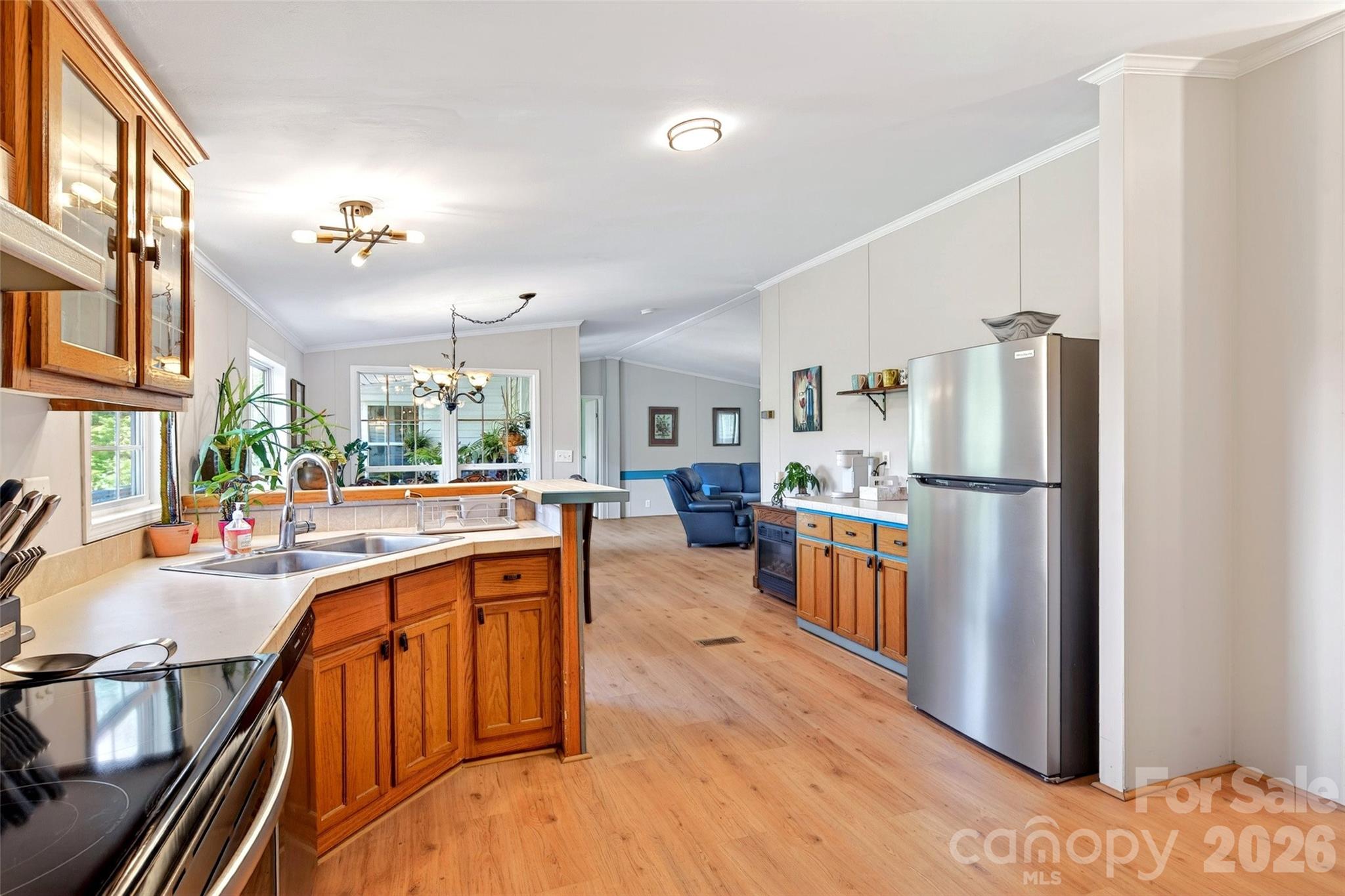 298 Wolf Crossing — Bakersville