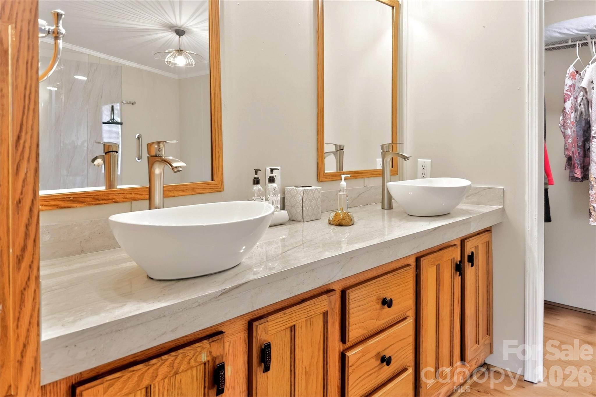 298 Wolf Crossing — Bakersville