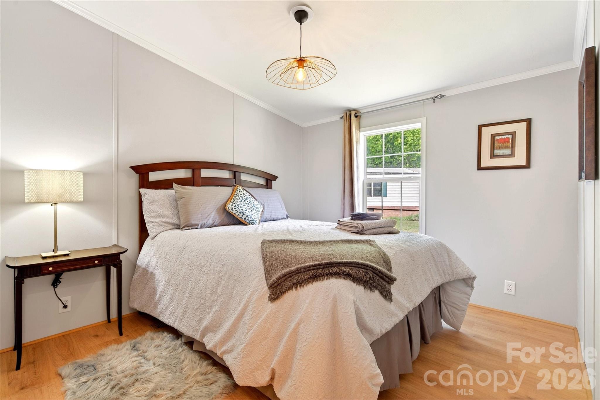 298 Wolf Crossing — Bakersville