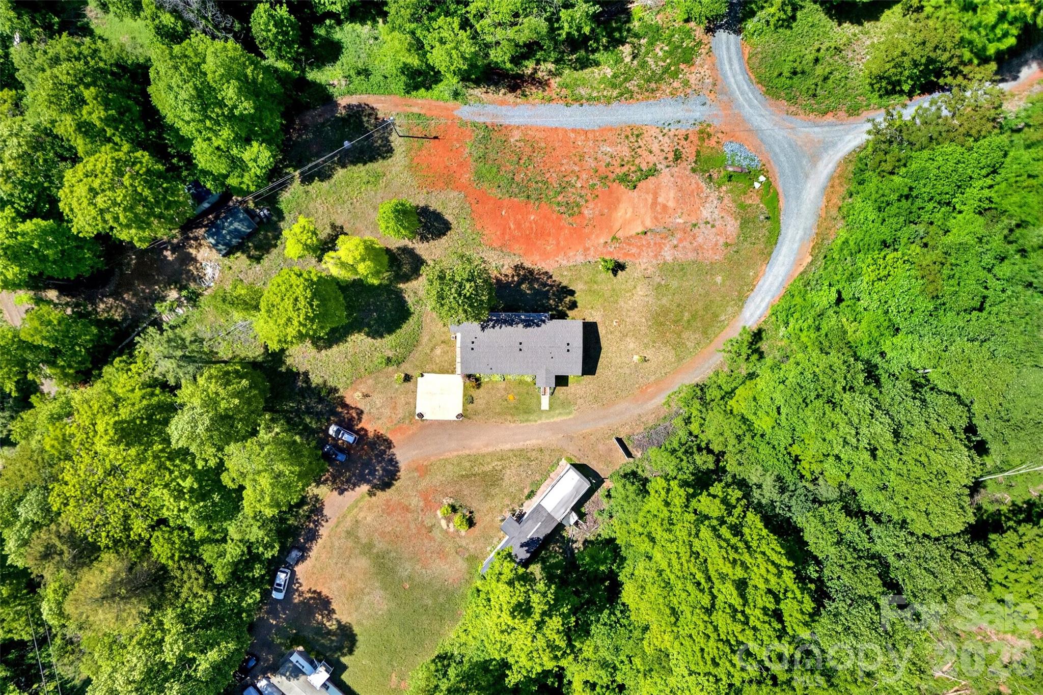 298 Wolf Crossing — Bakersville