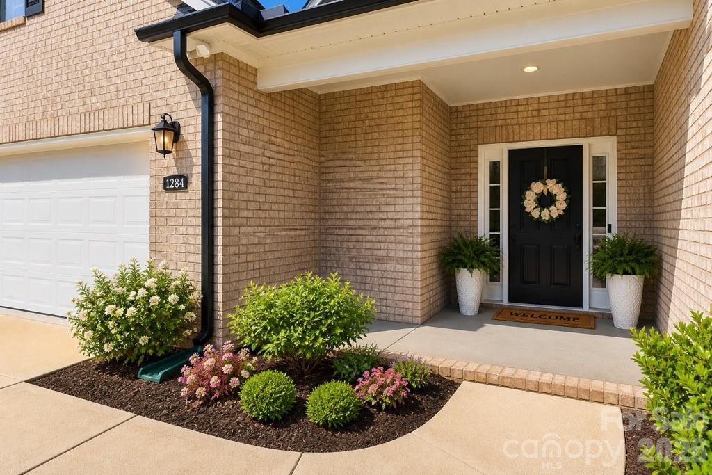 1005 Piper Meadows Drive — Waxhaw