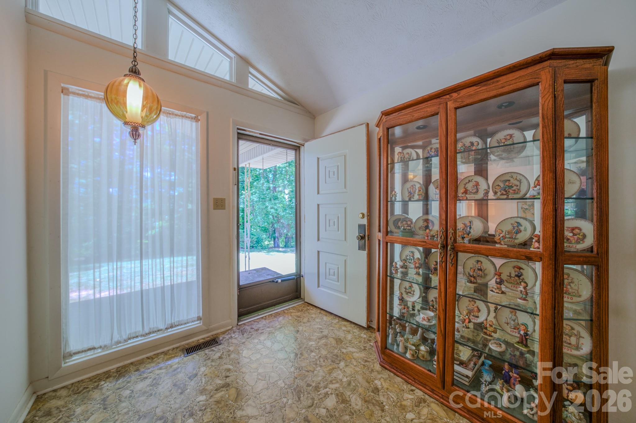 22 Tilson Trail — Asheville