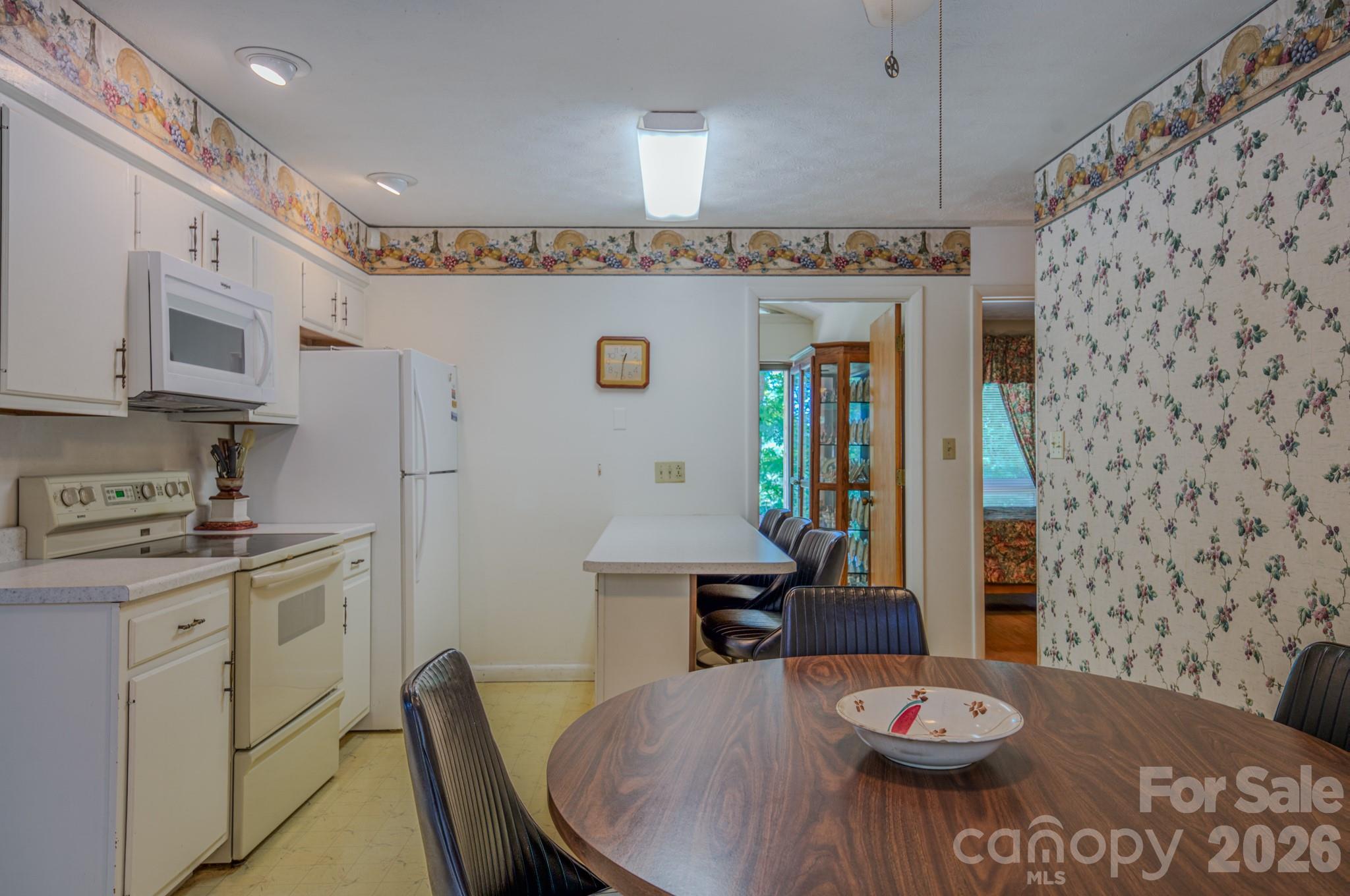 22 Tilson Trail — Asheville