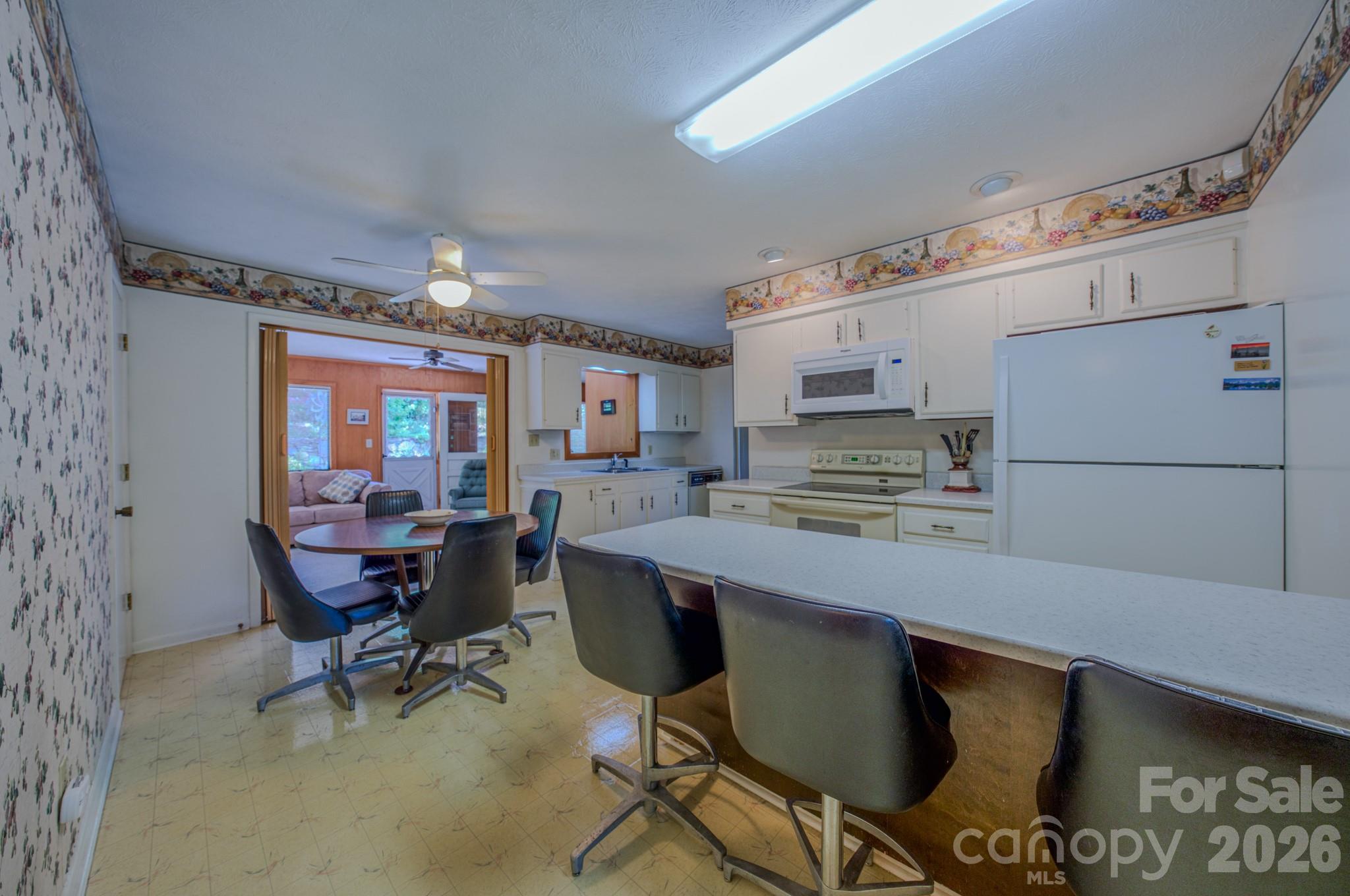22 Tilson Trail — Asheville