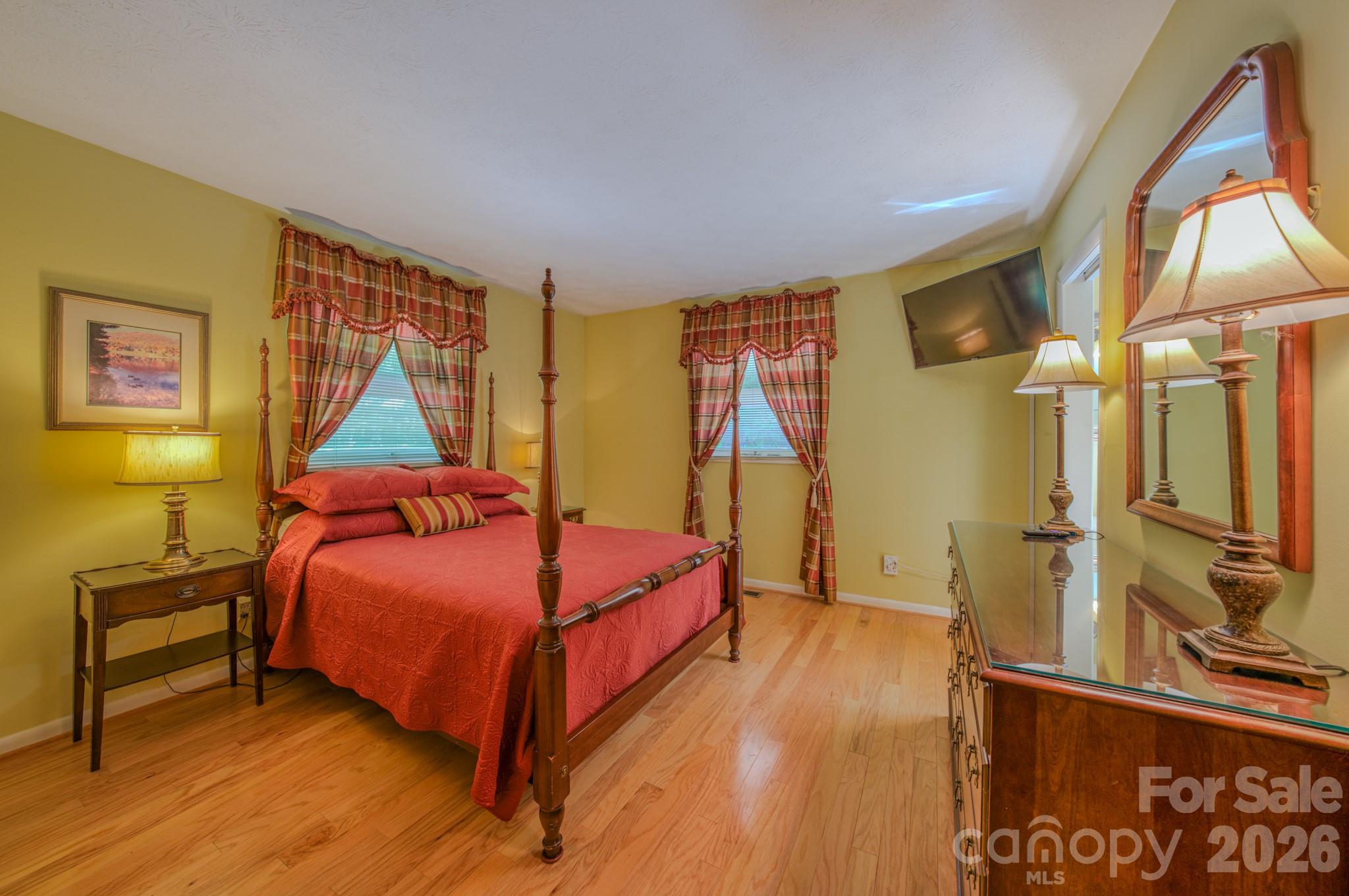22 Tilson Trail — Asheville