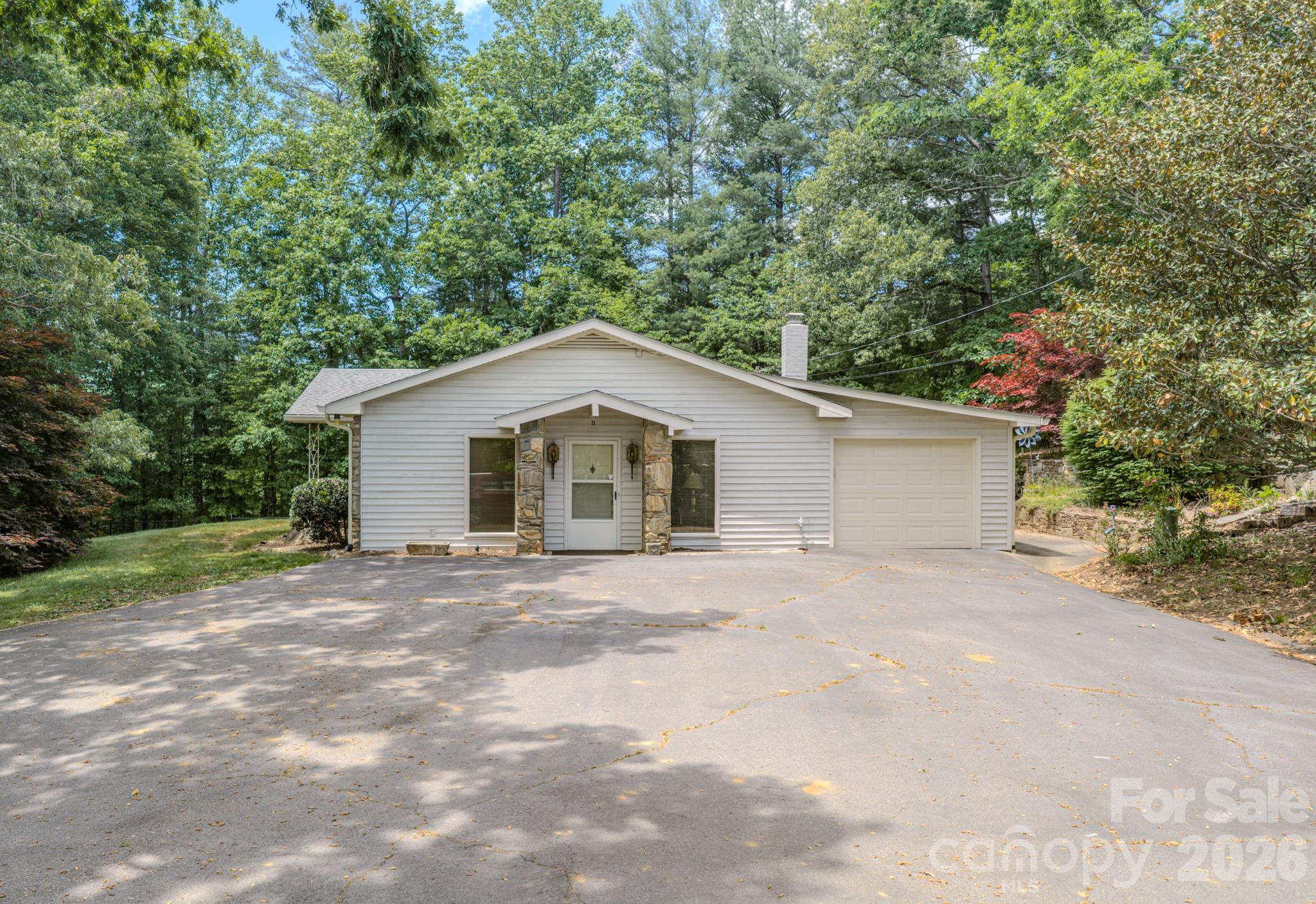 22 Tilson Trail — Asheville