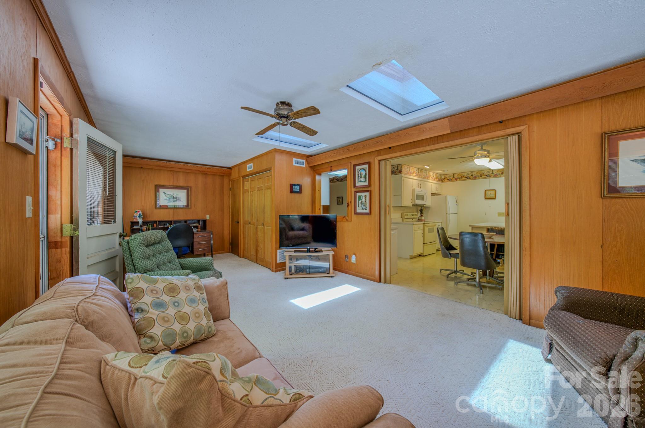 22 Tilson Trail — Asheville
