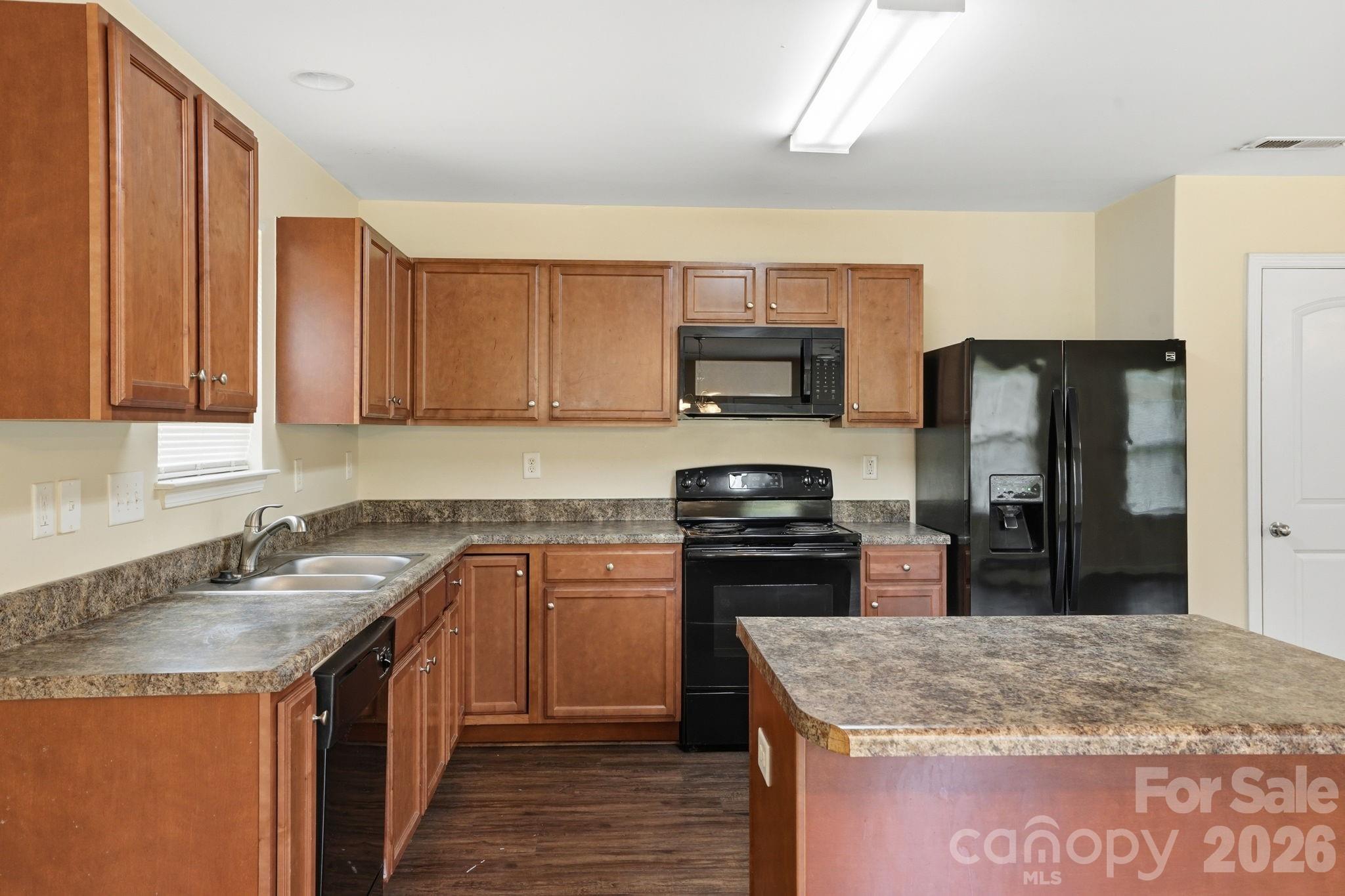 5056 Broad Leaf Court — Dallas