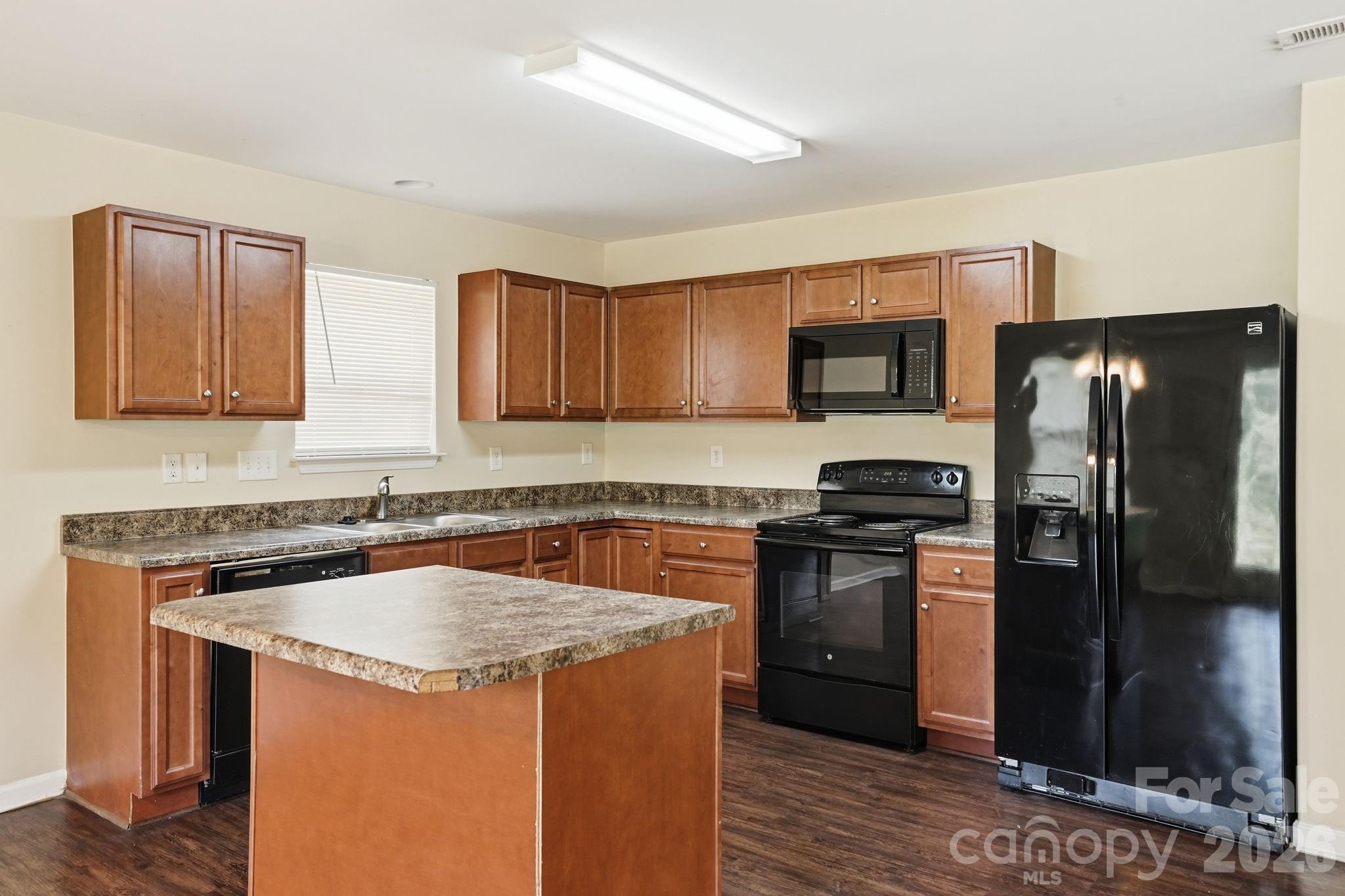 5056 Broad Leaf Court — Dallas
