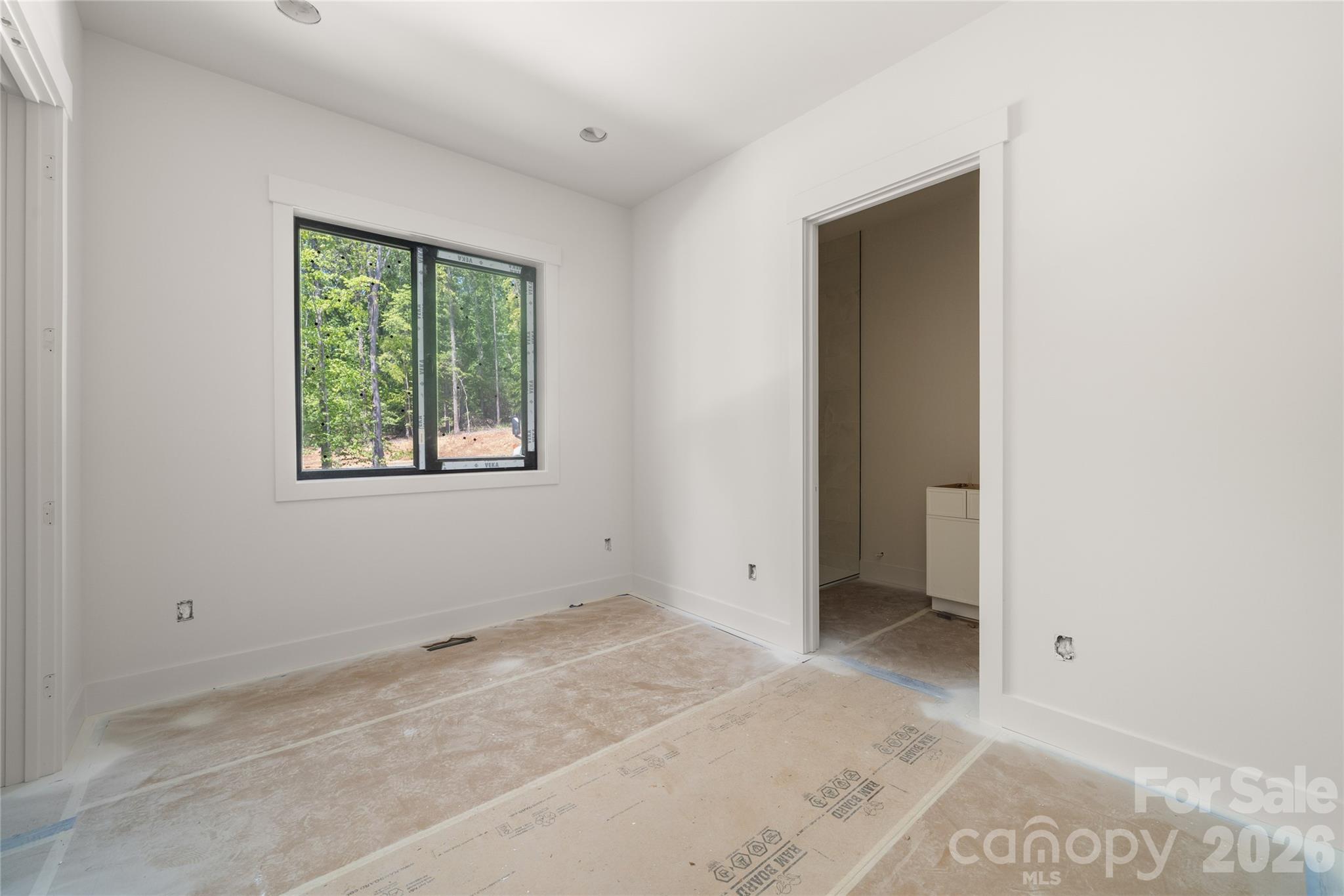 148 Reserve Way — Hendersonville
