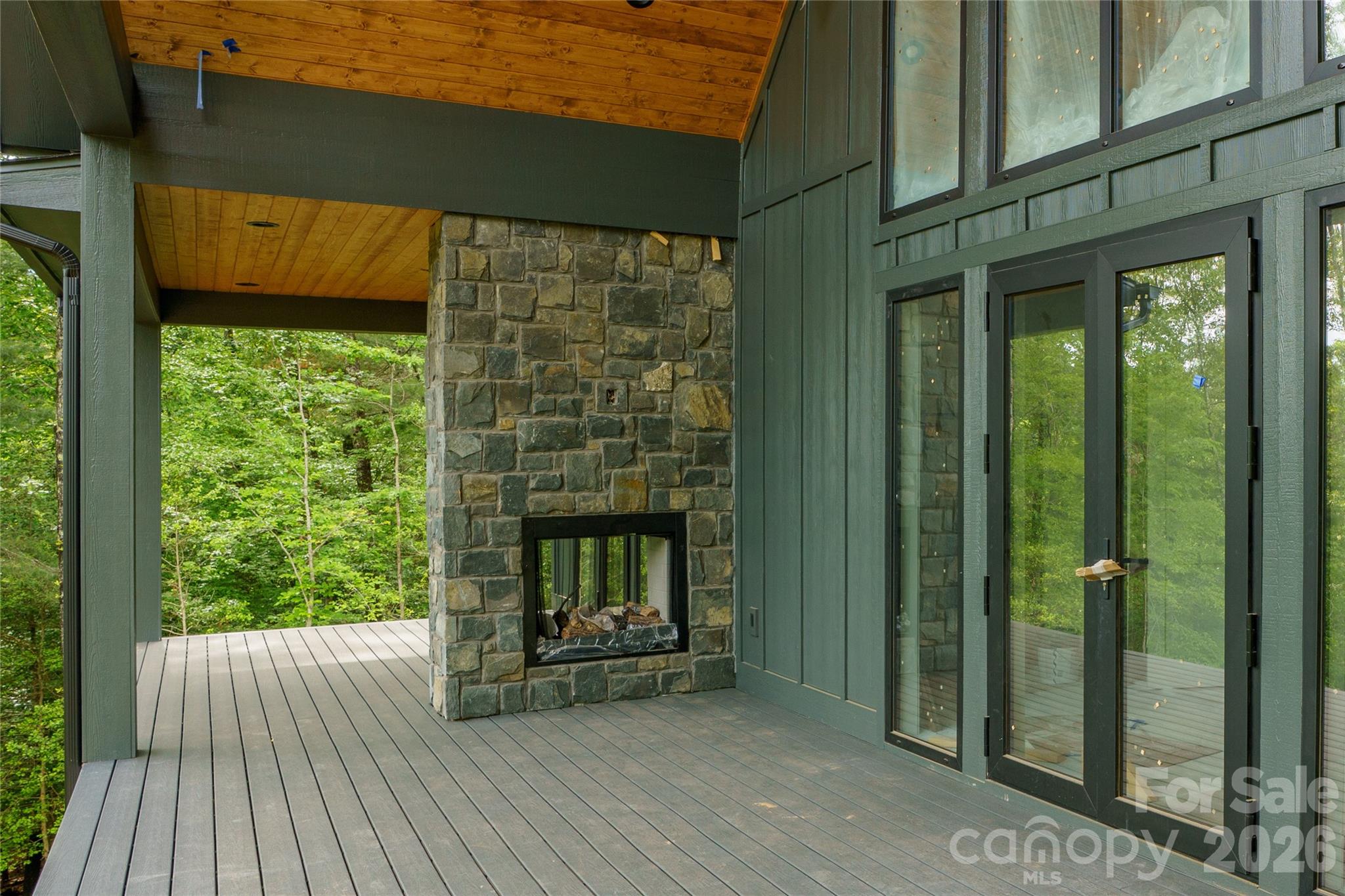 148 Reserve Way — Hendersonville