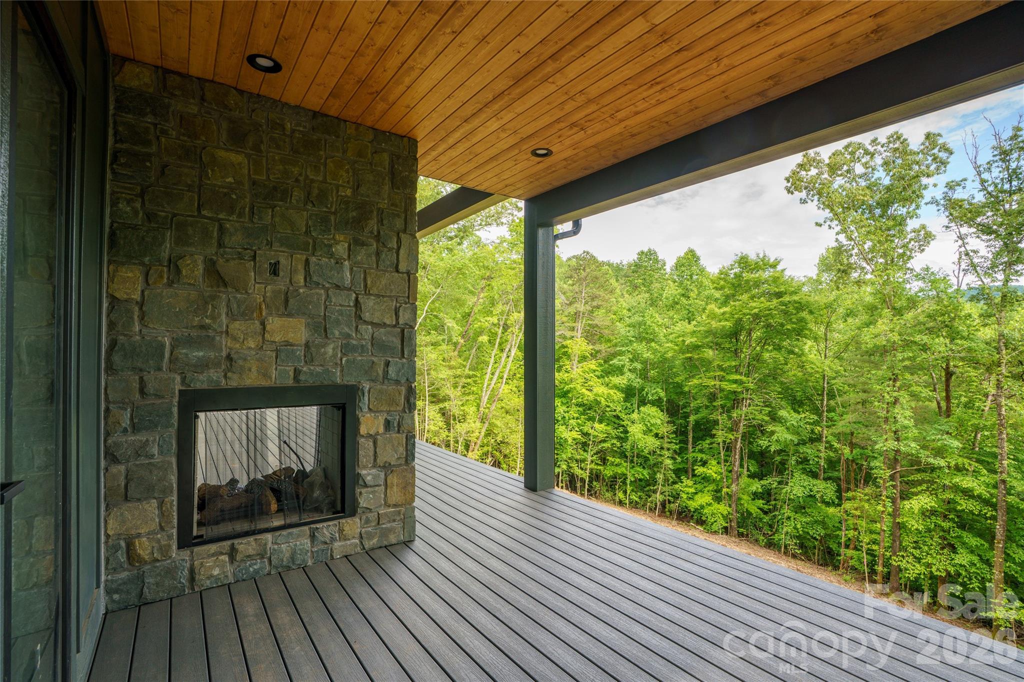 148 Reserve Way — Hendersonville