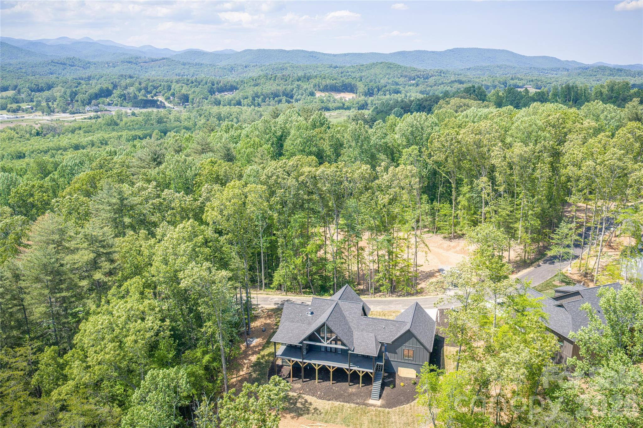 148 Reserve Way — Hendersonville