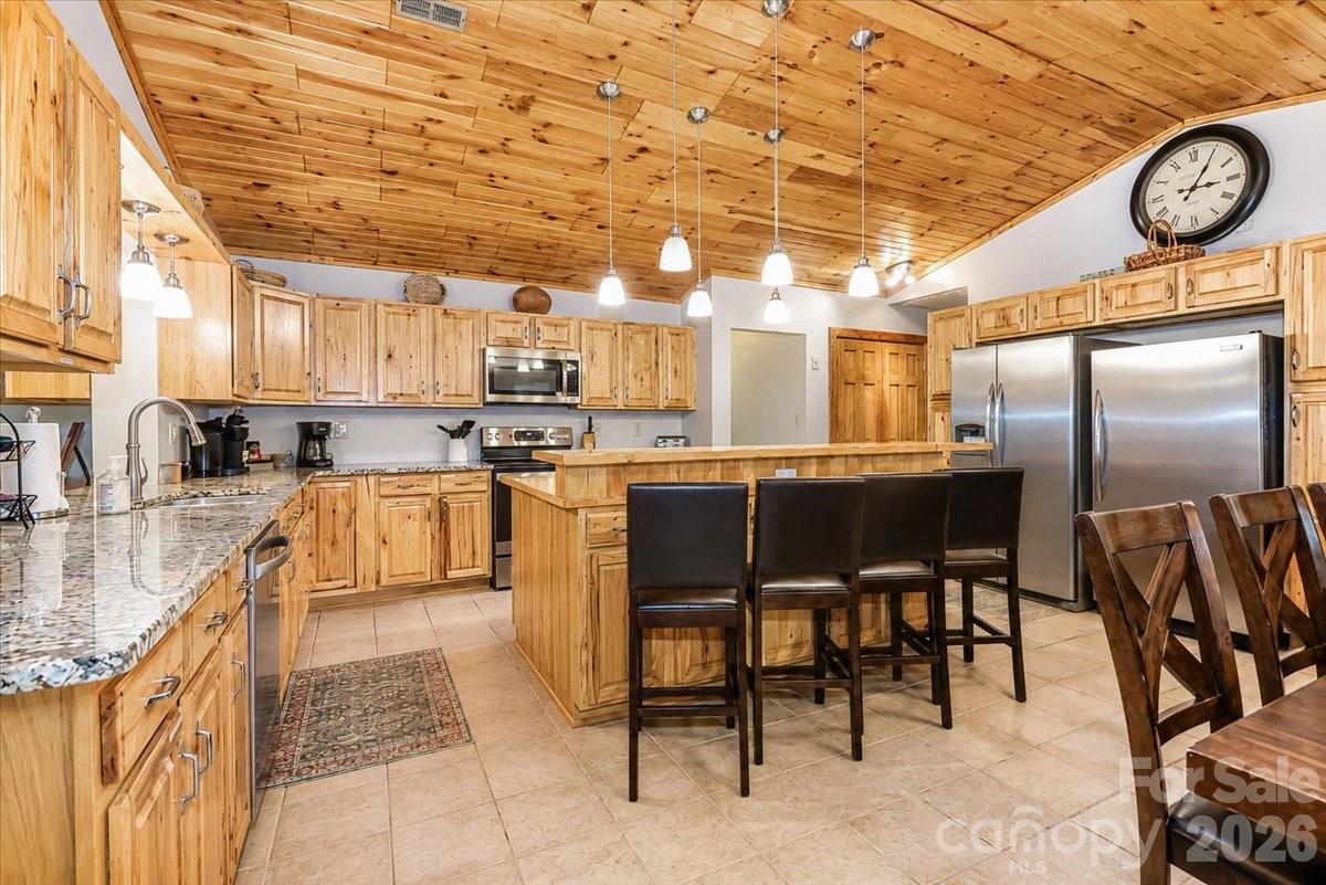 113 Tinker Place — Troutman