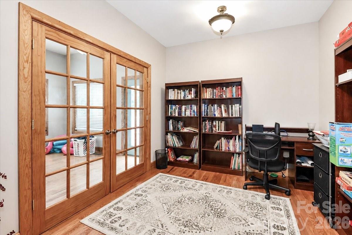 113 Tinker Place — Troutman