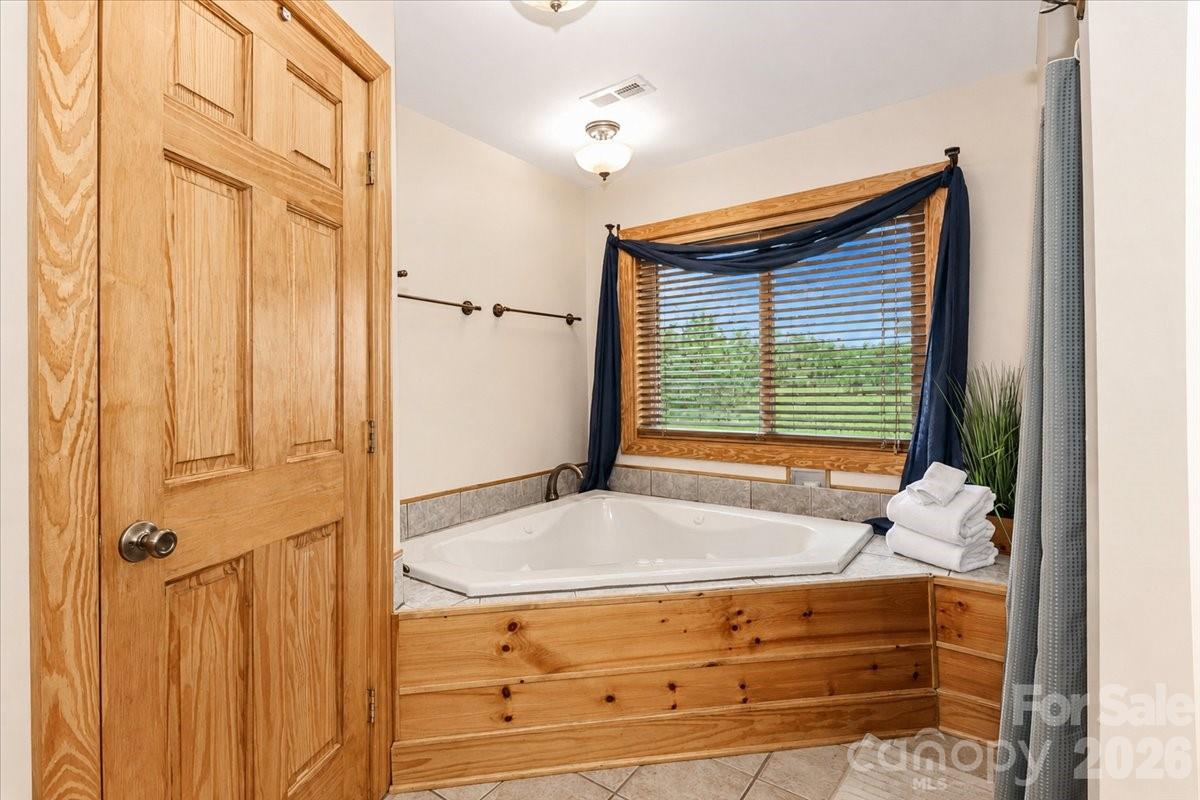 113 Tinker Place — Troutman