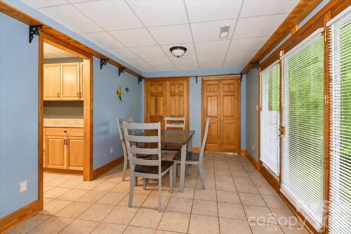 113 Tinker Place — Troutman