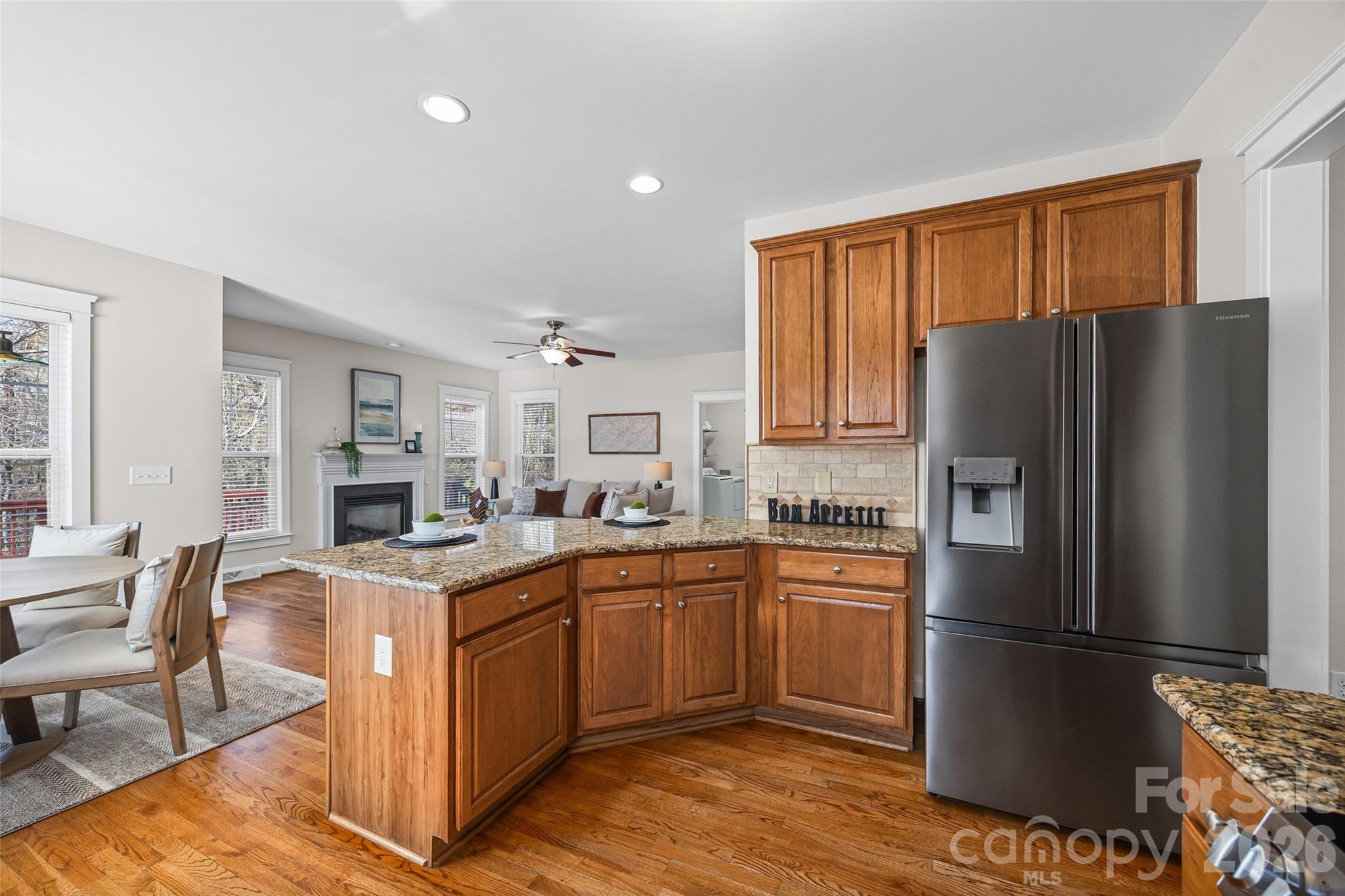 1039 Hunters Run Drive — Tega Cay