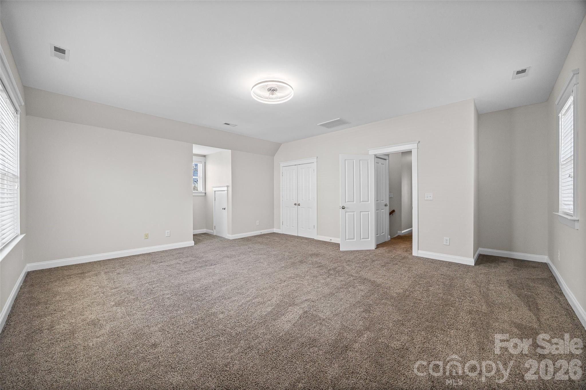 1039 Hunters Run Drive — Tega Cay