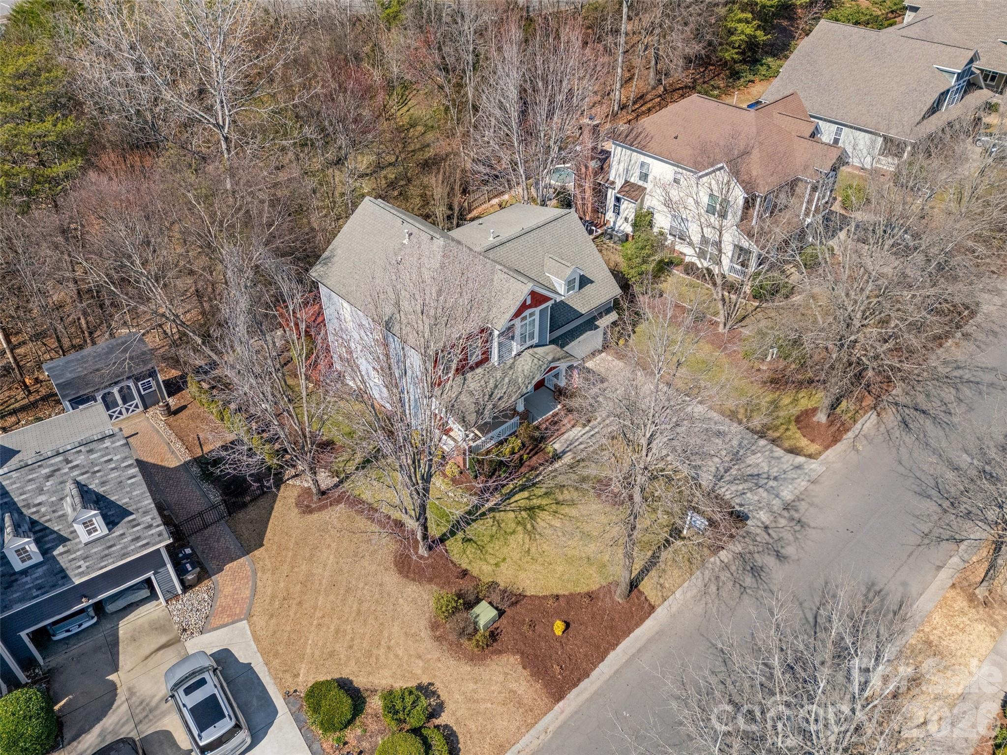 1039 Hunters Run Drive — Tega Cay