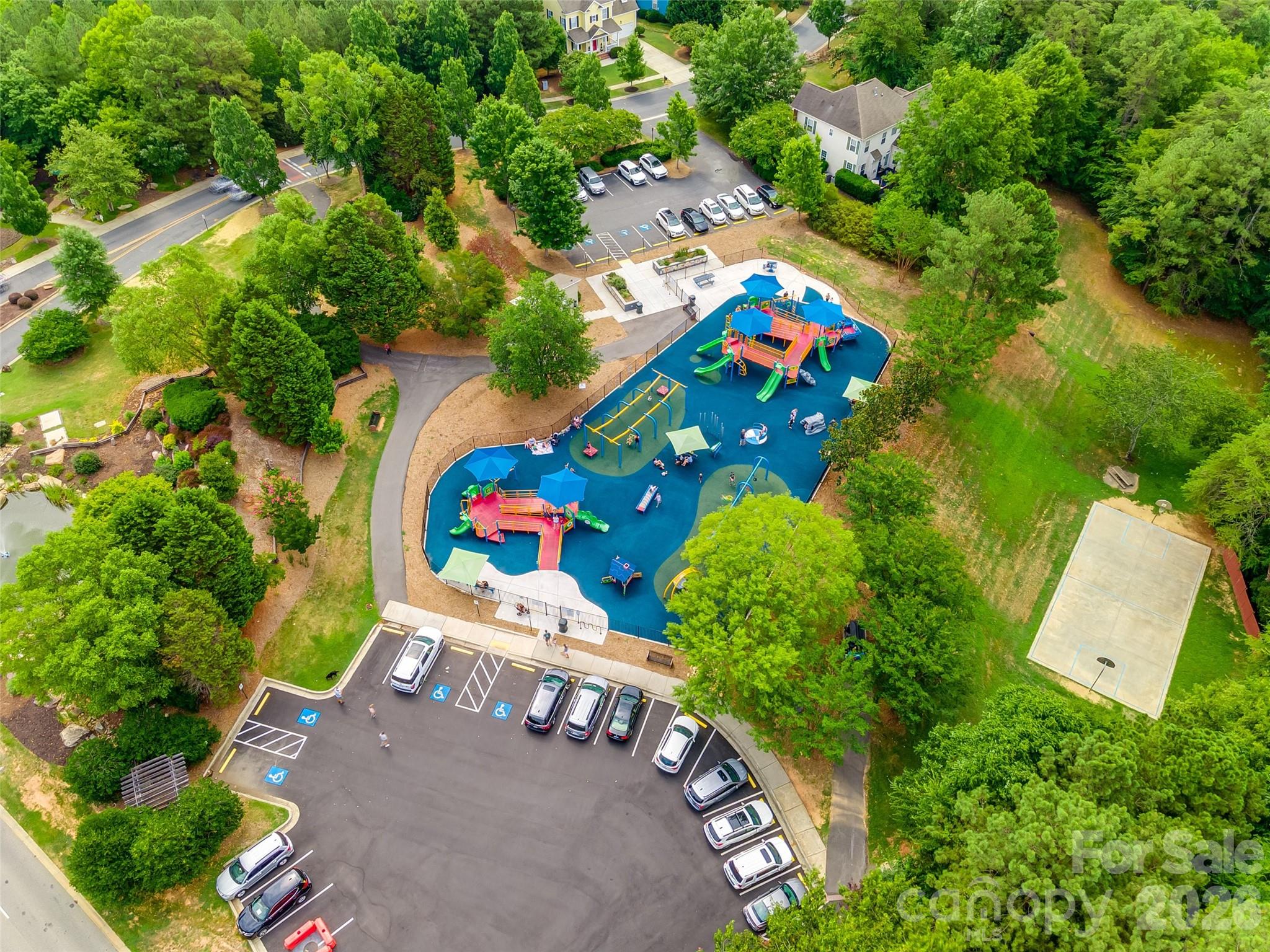 1039 Hunters Run Drive — Tega Cay