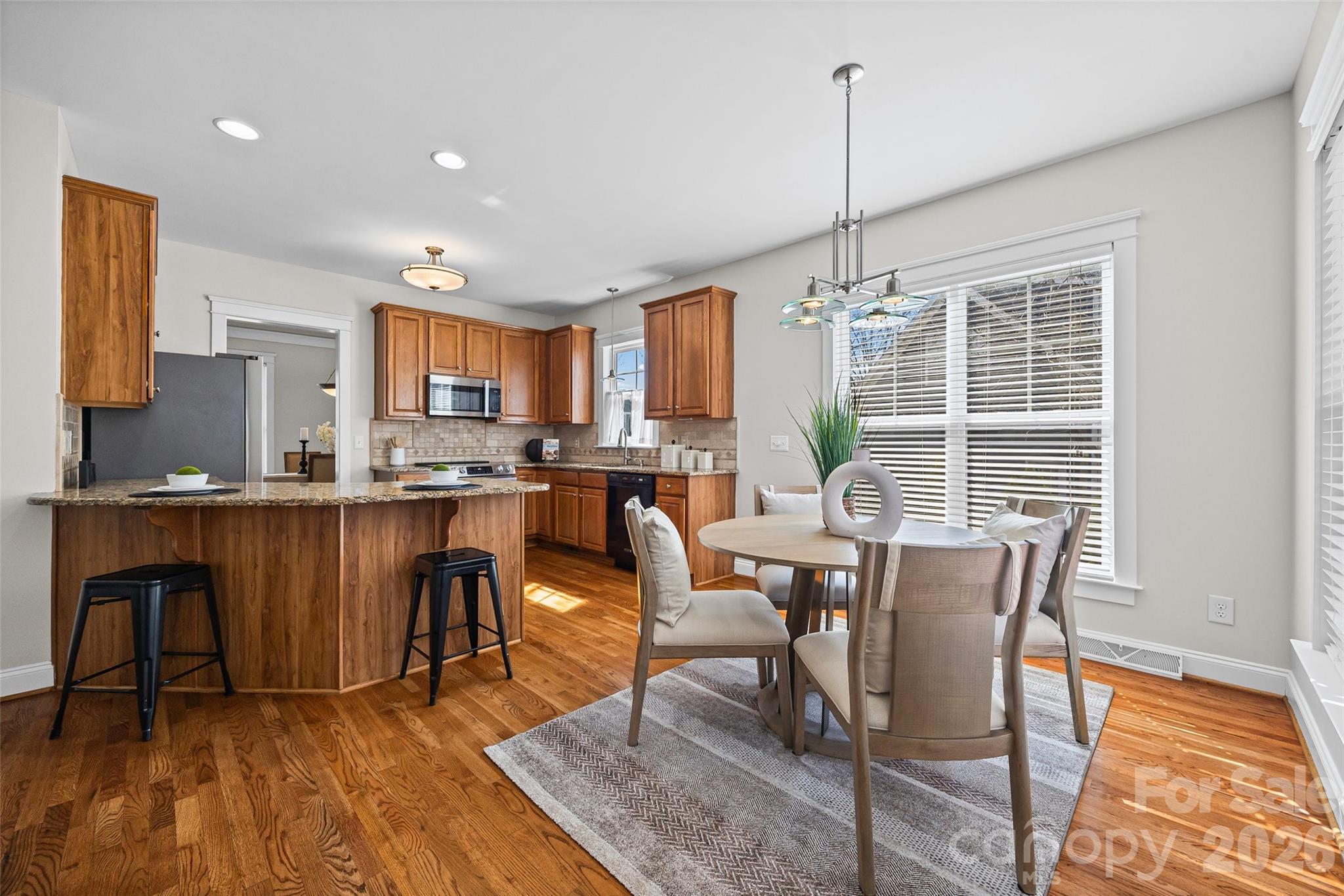 1039 Hunters Run Drive — Tega Cay