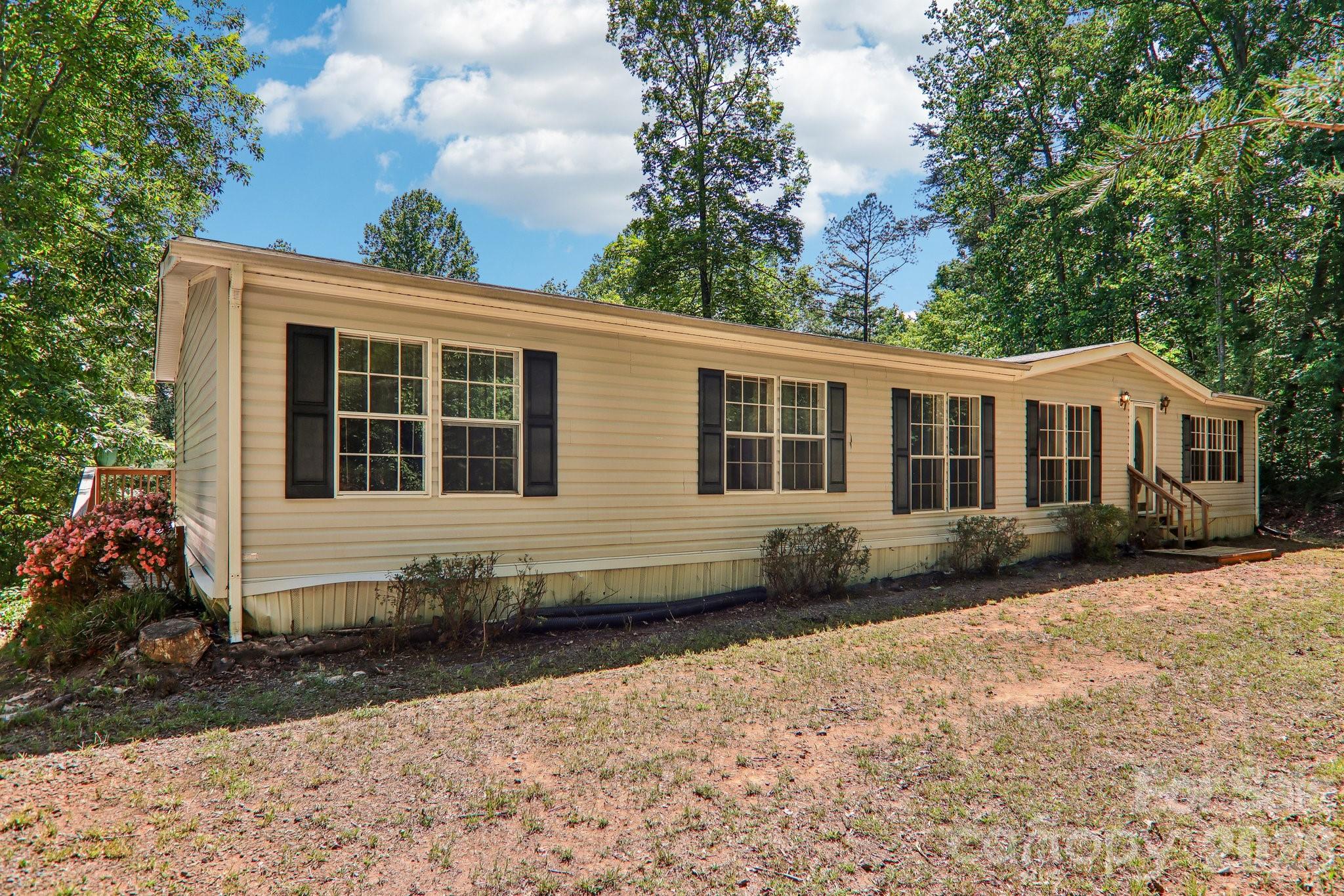 125 Cove Creek Drive — Rutherfordton