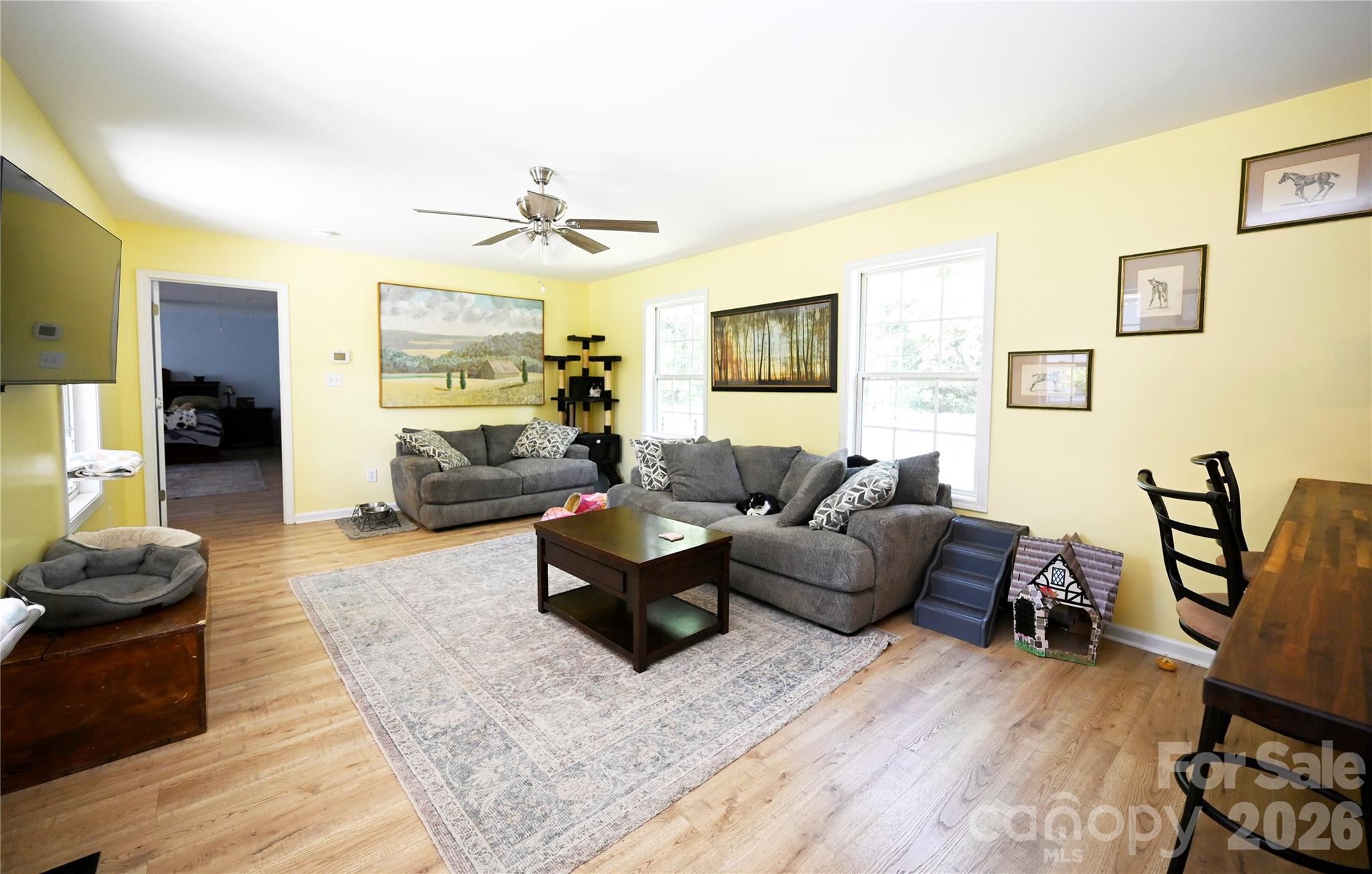 1845 Templeton Road — Clover