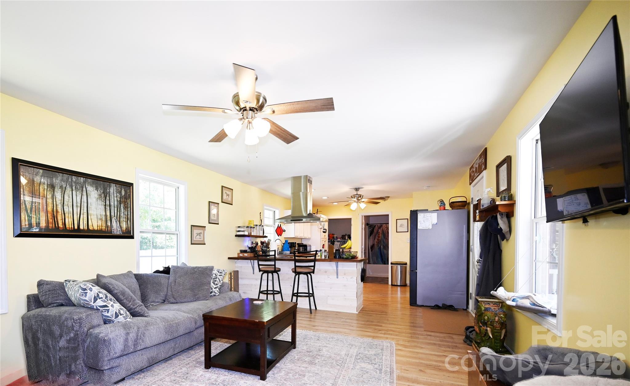 1845 Templeton Road — Clover