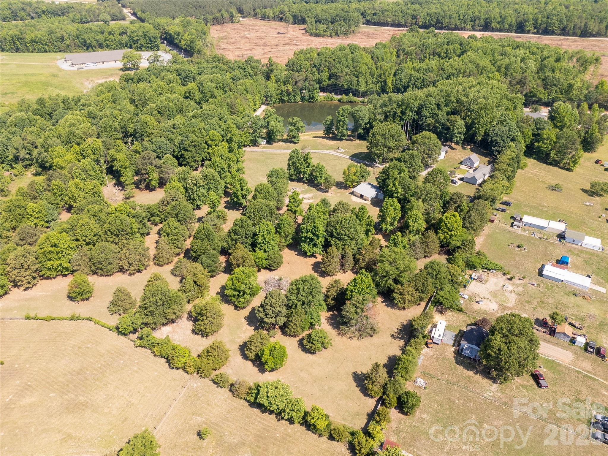 1845 Templeton Road — Clover