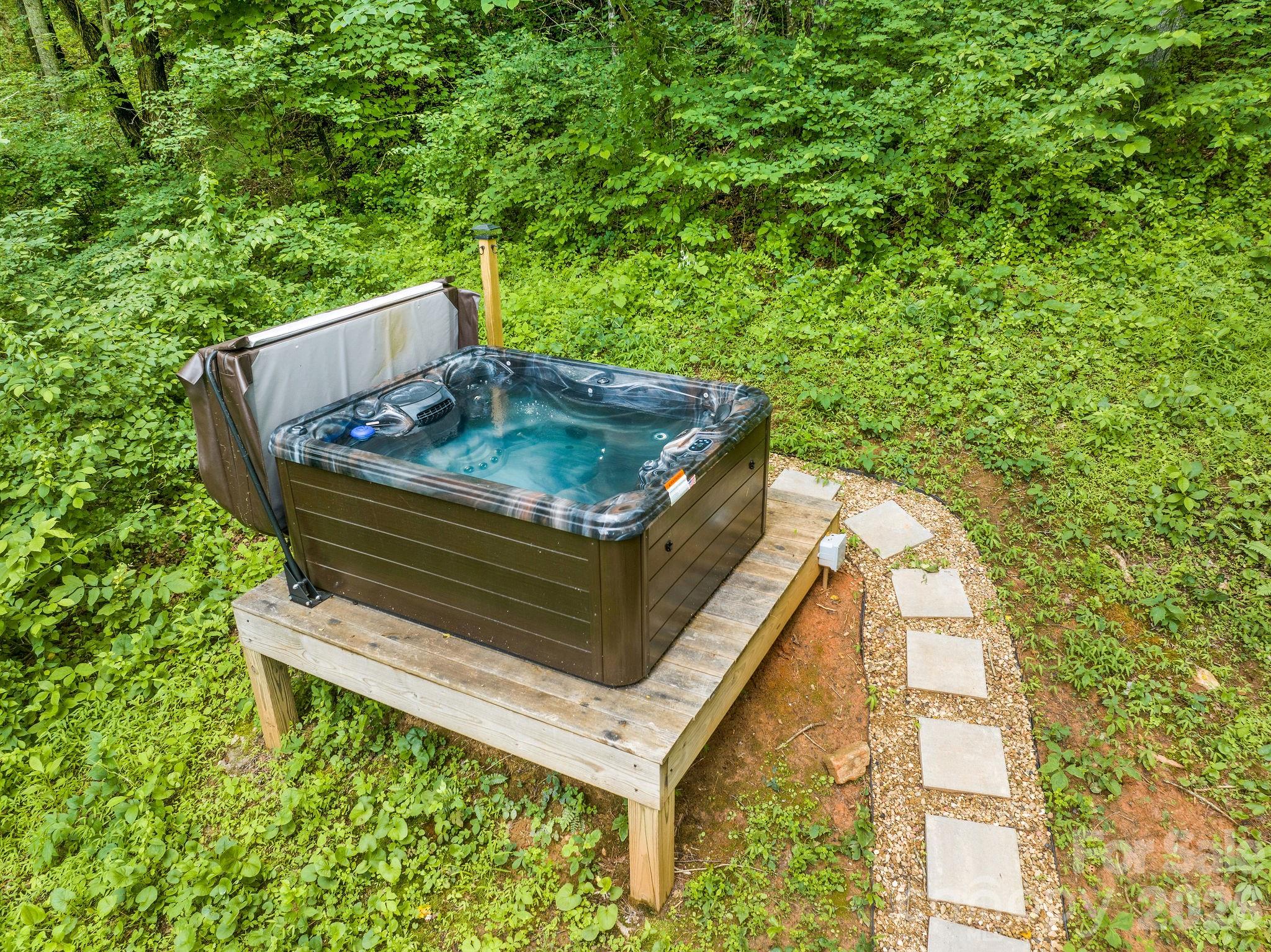 2504 Upper Paw Paw Road — Marshall