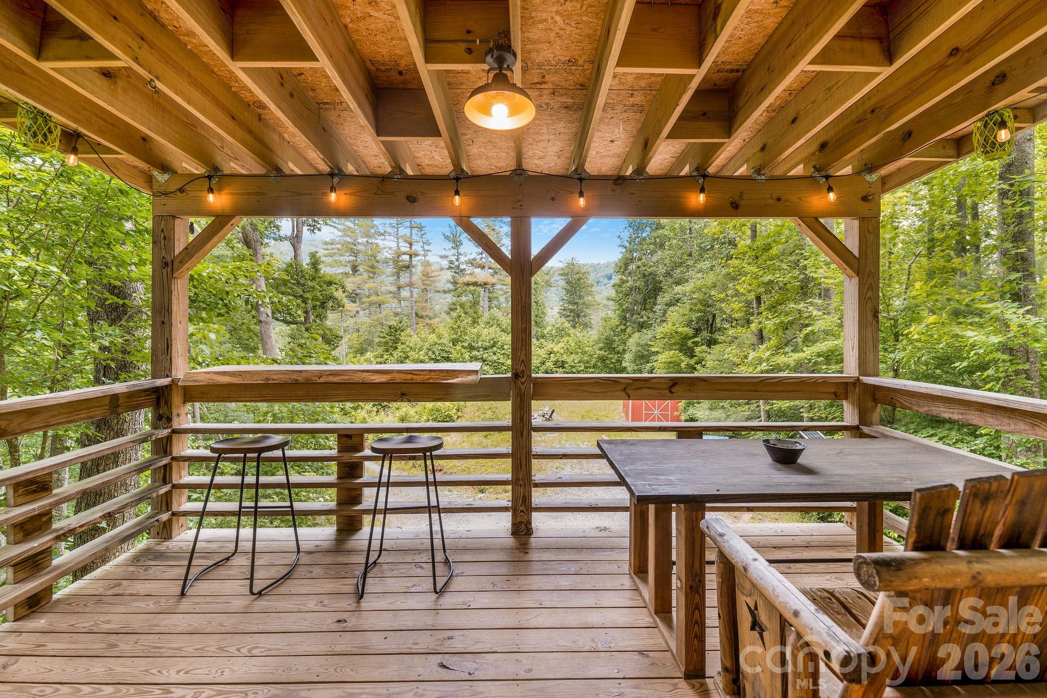 2504 Upper Paw Paw Road — Marshall