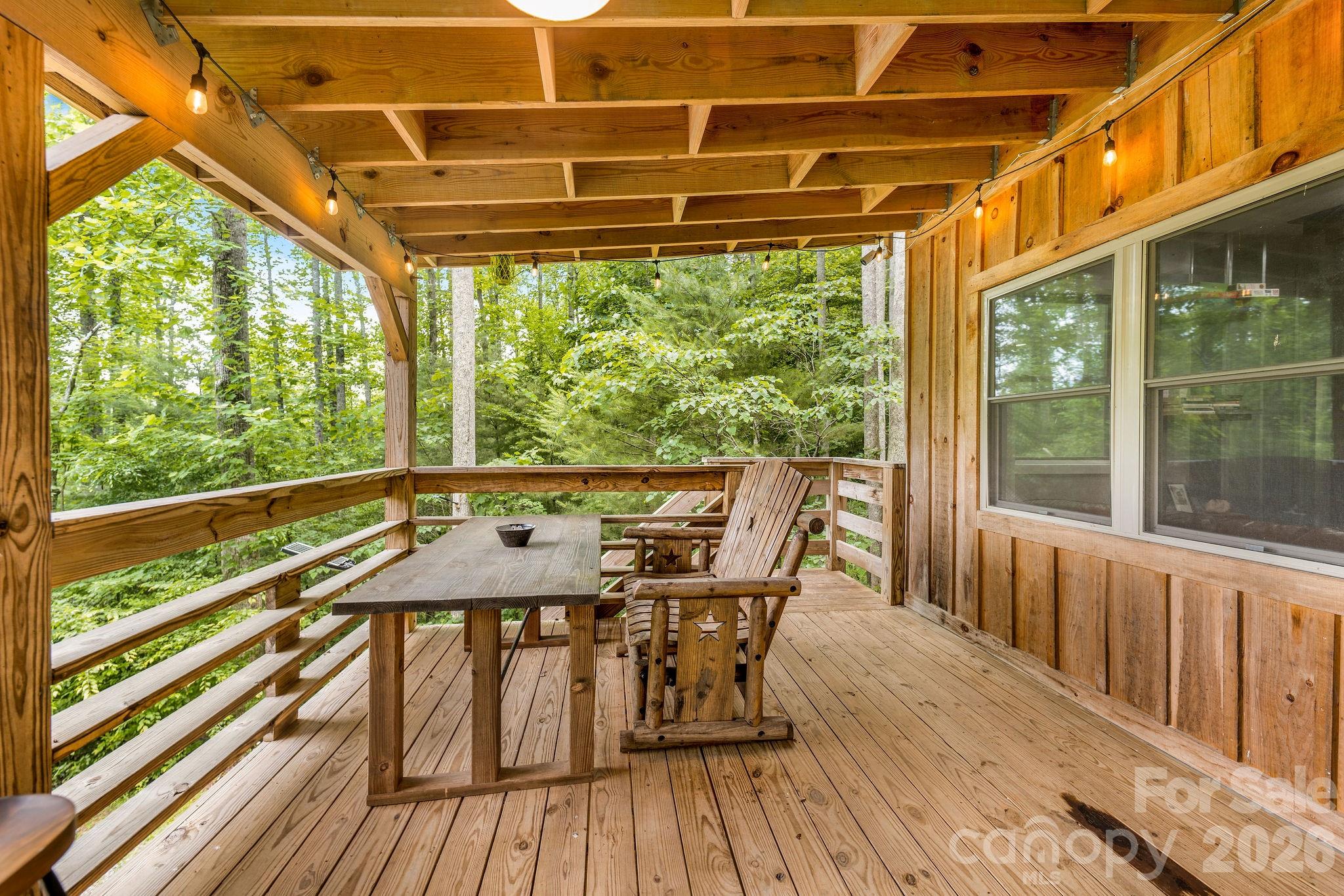 2504 Upper Paw Paw Road — Marshall