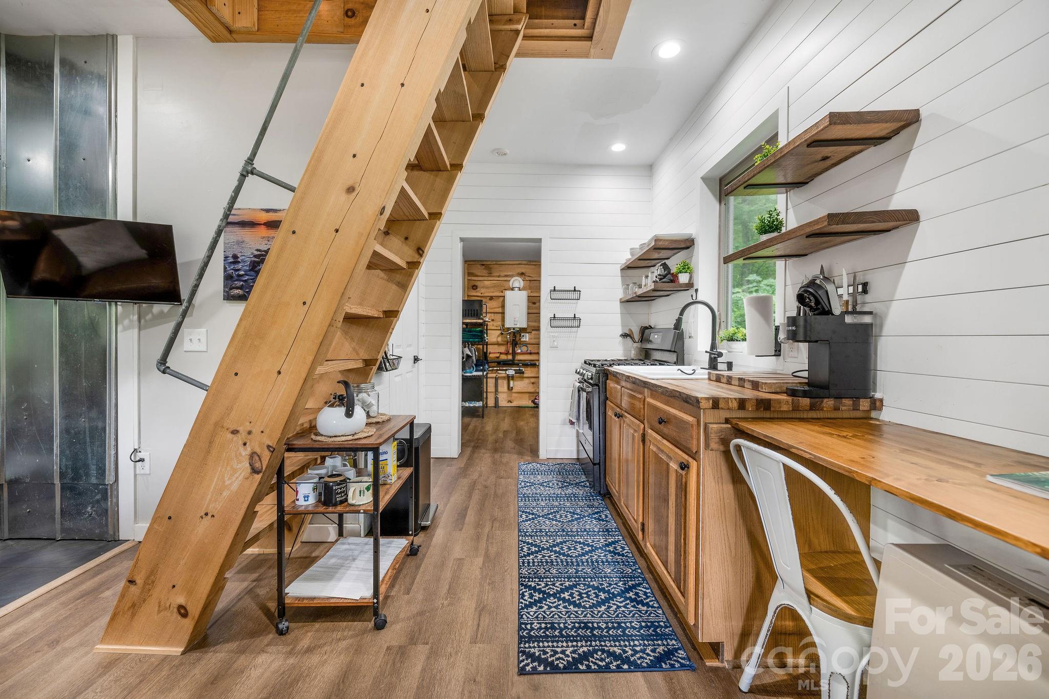 2504 Upper Paw Paw Road — Marshall