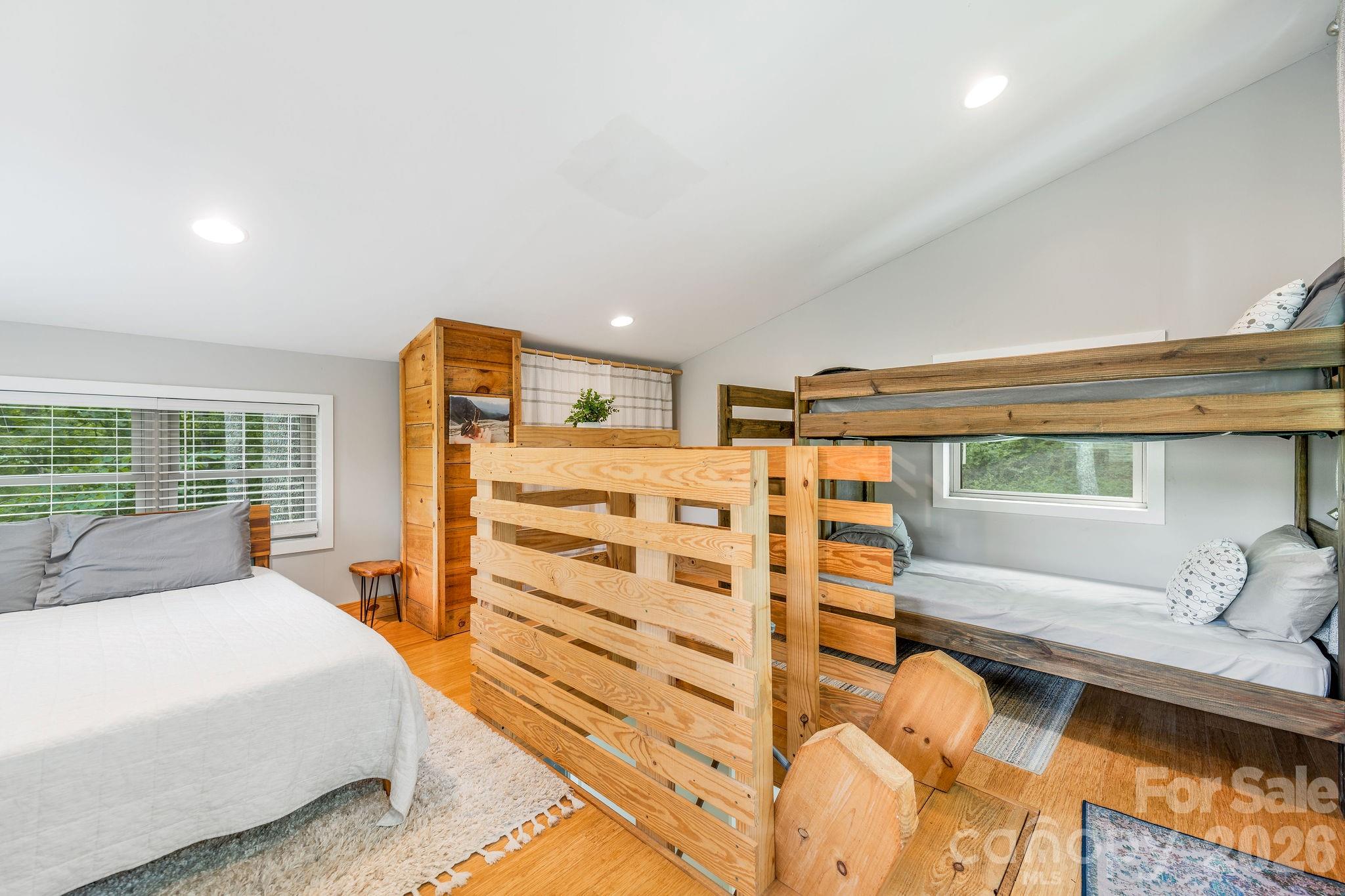 2504 Upper Paw Paw Road — Marshall