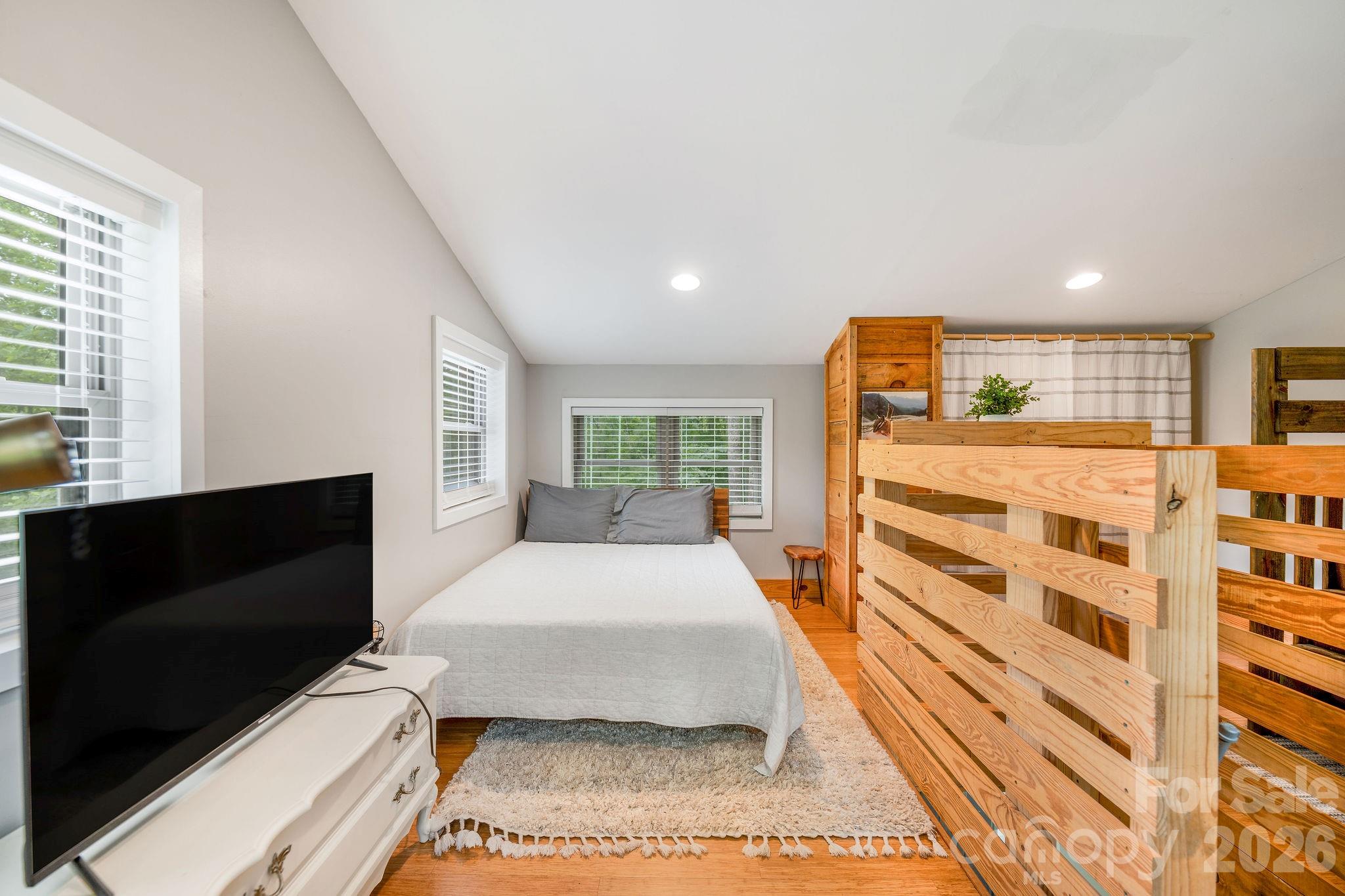 2504 Upper Paw Paw Road — Marshall