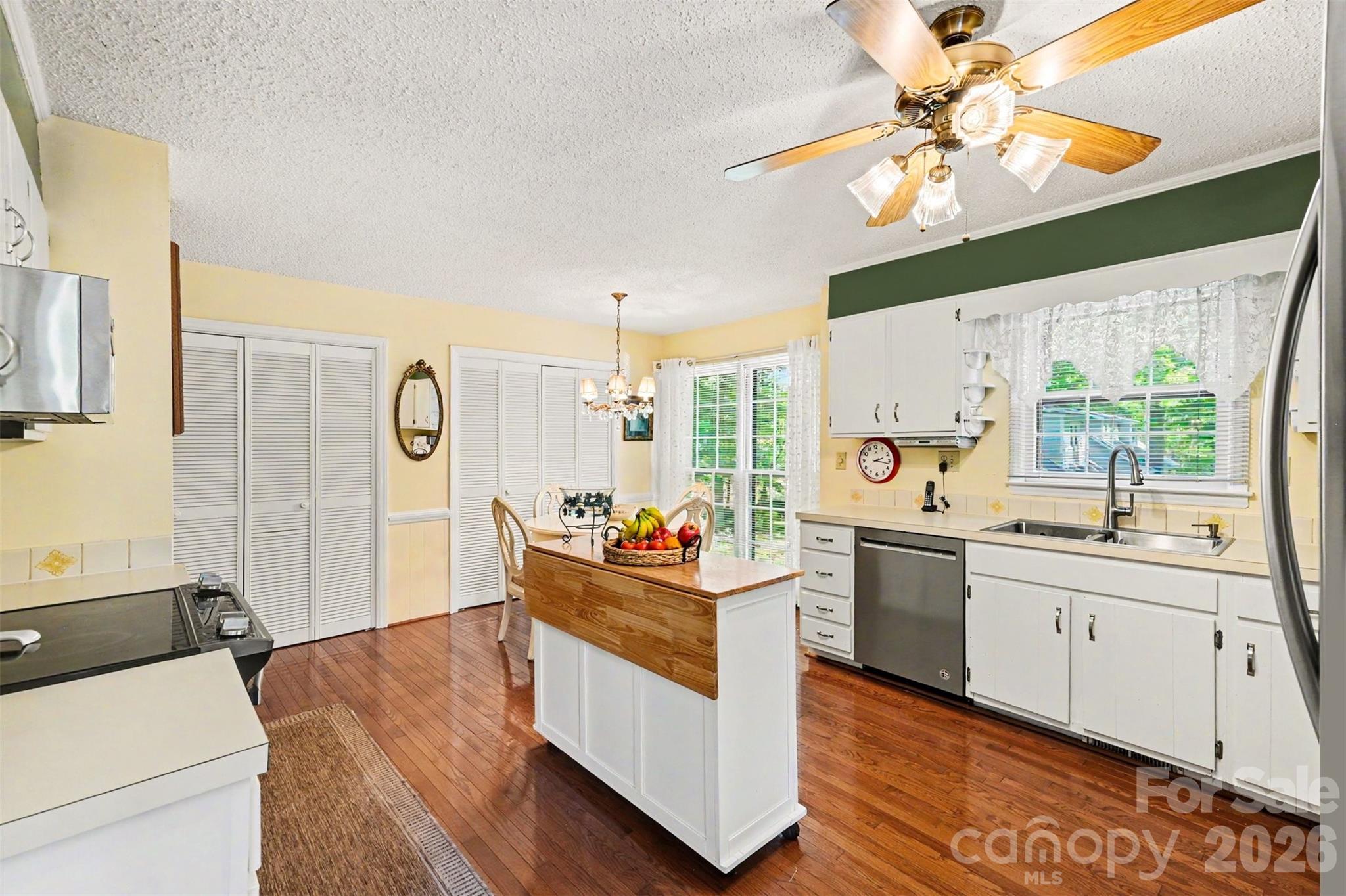 5523 Beaver Dam Lane — Mint Hill
