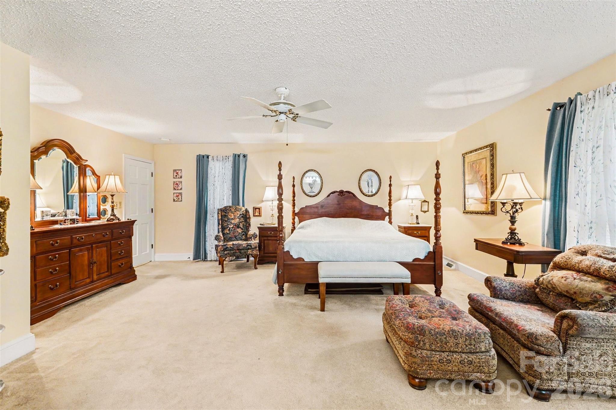 5523 Beaver Dam Lane — Mint Hill