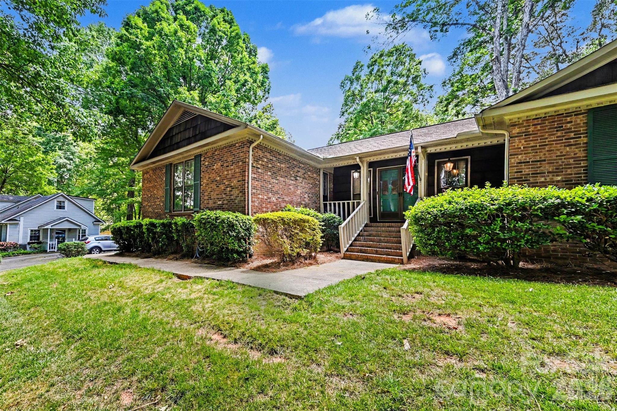5523 Beaver Dam Lane — Mint Hill