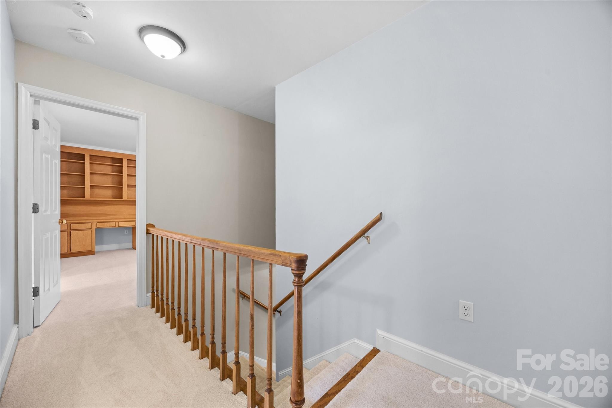 2115 E Providence Drive — Charlotte