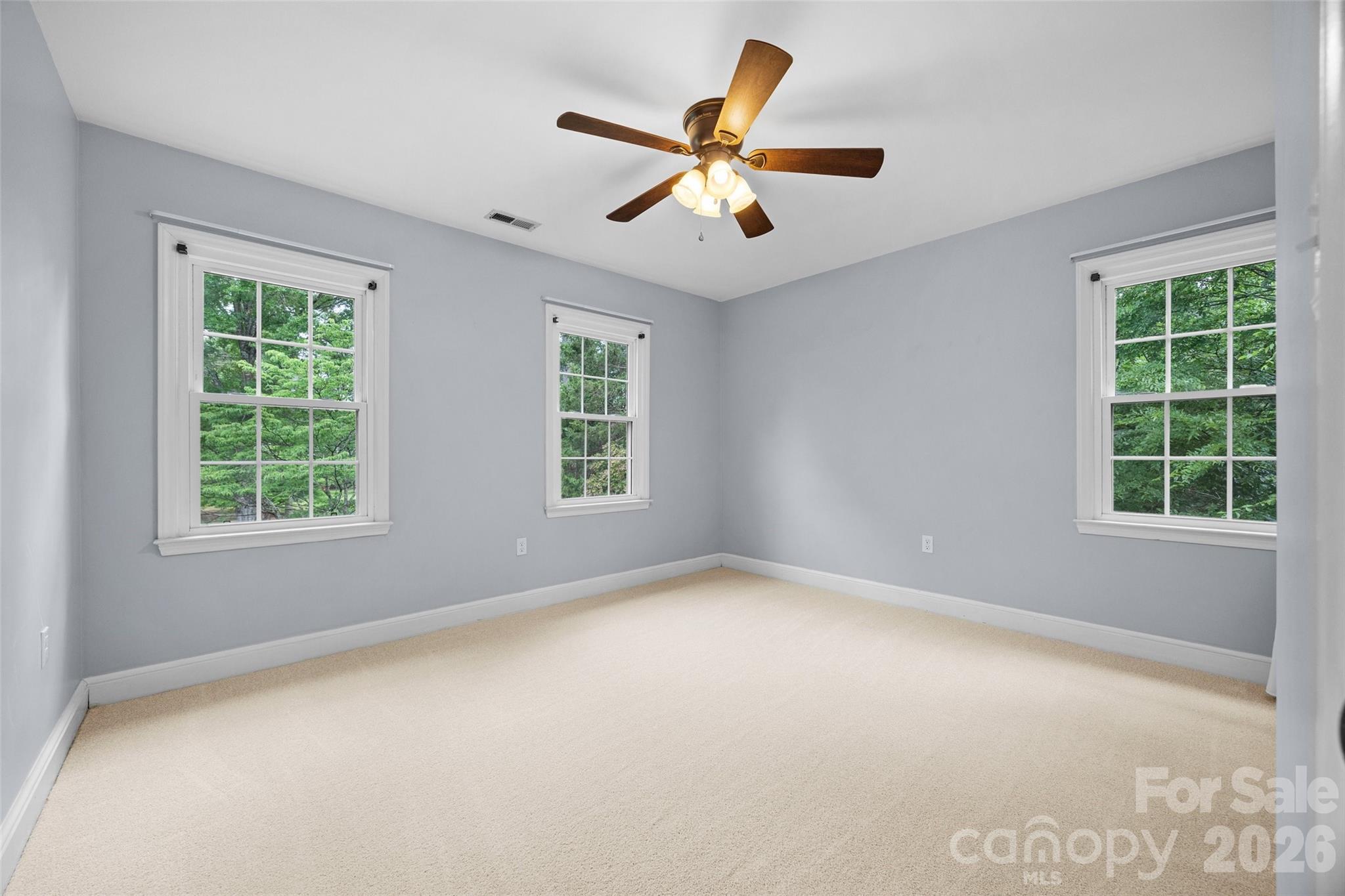 2115 E Providence Drive — Charlotte