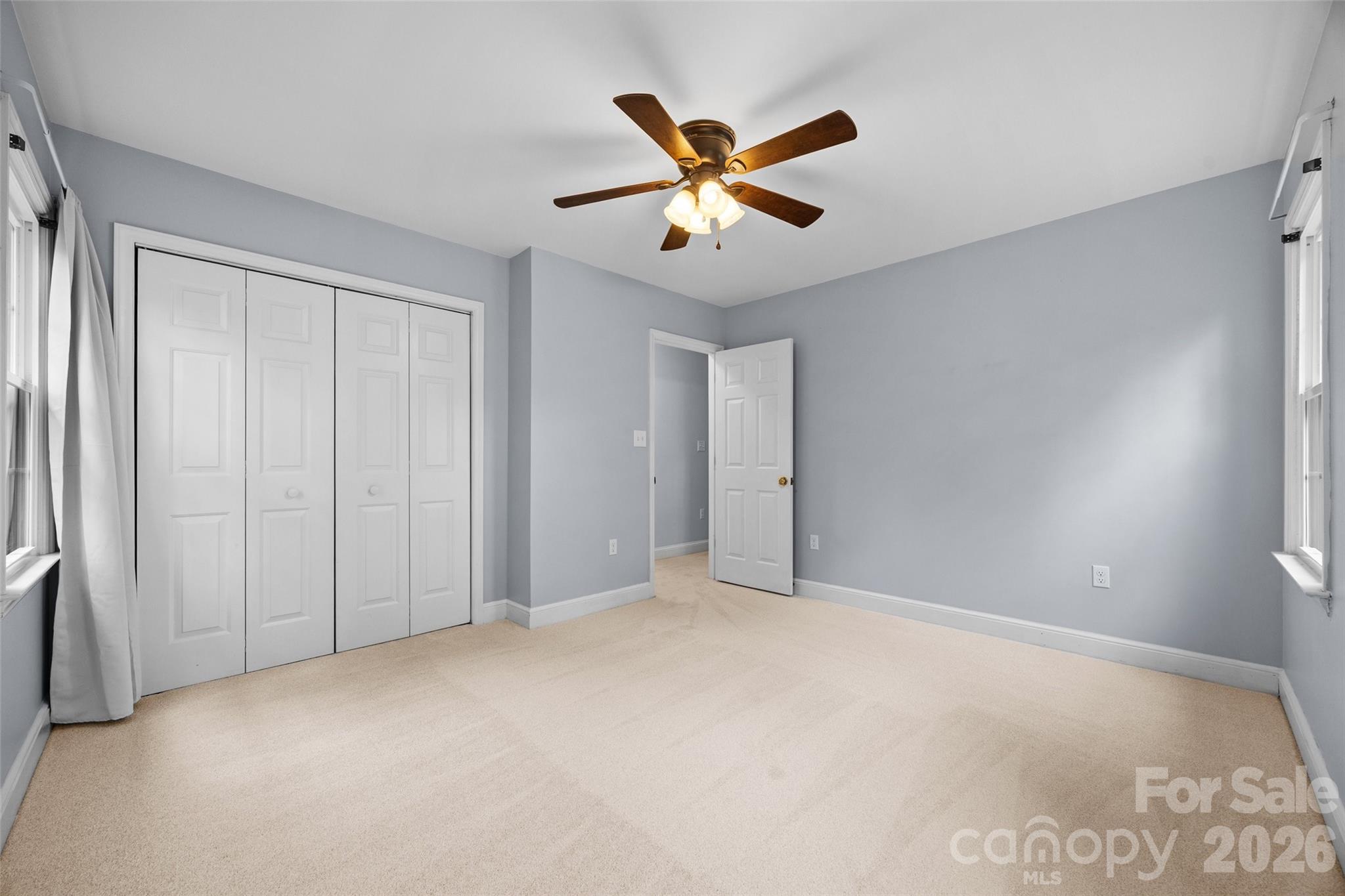 2115 E Providence Drive — Charlotte