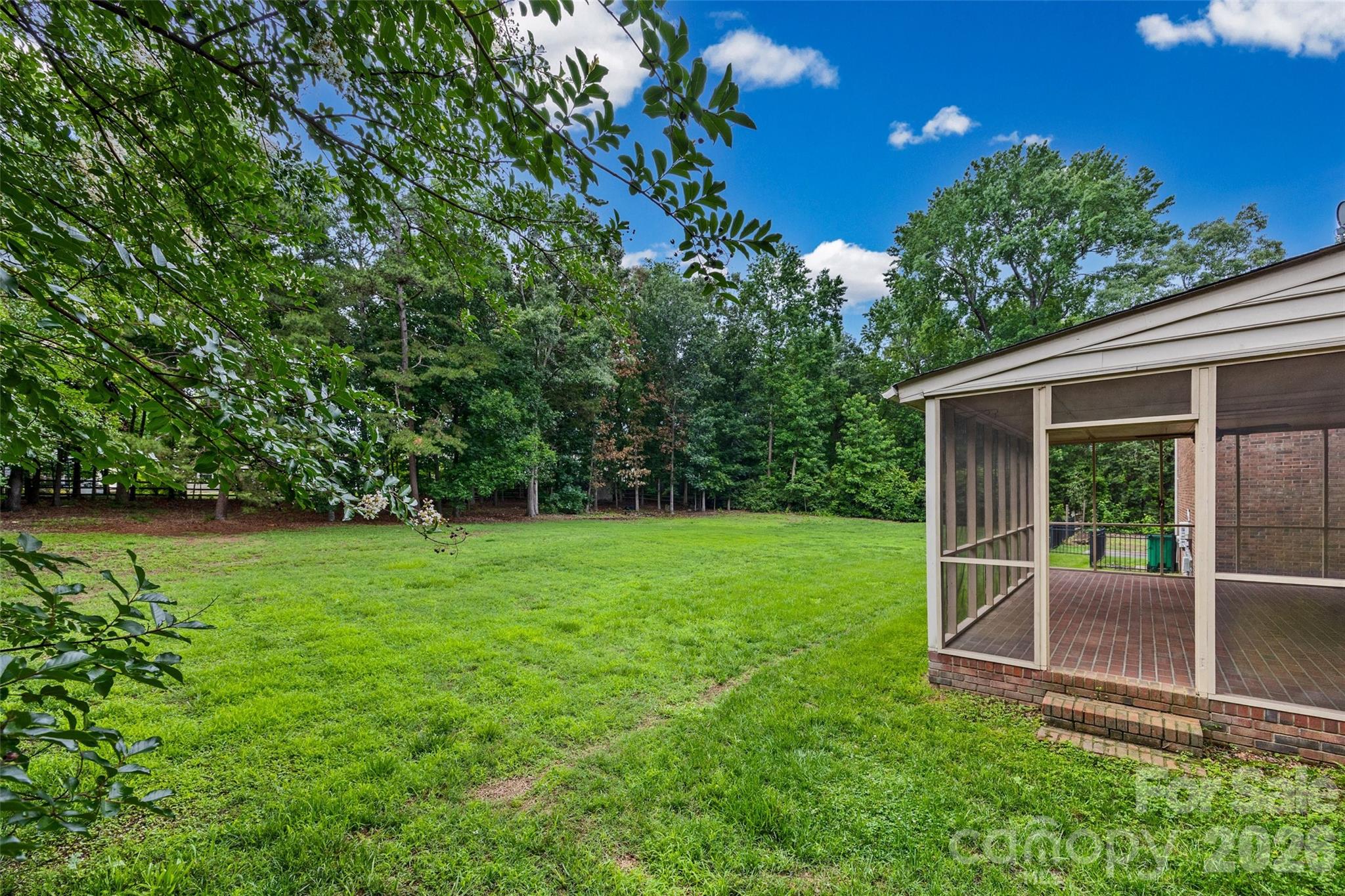 2115 E Providence Drive — Charlotte